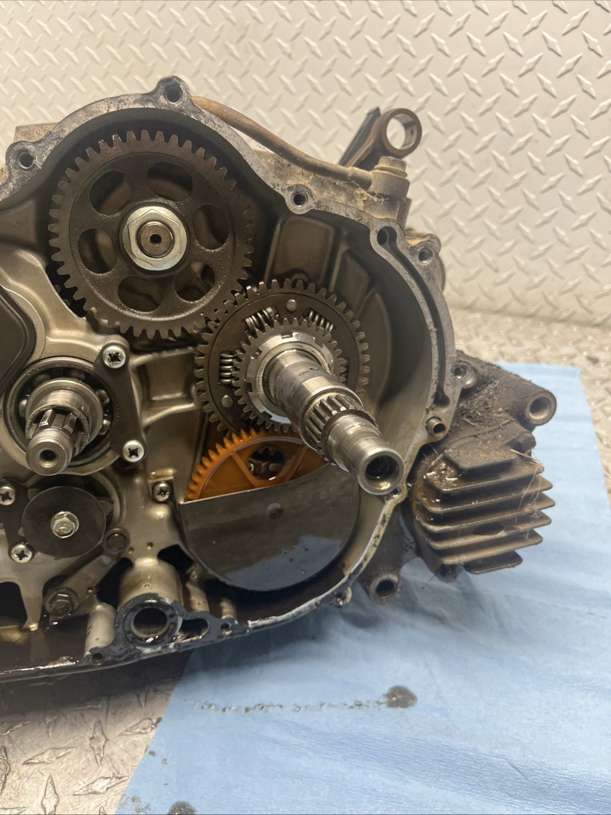 89-04 1993 Bayou 300 2X4 Engine Bottom End Crankcases Crankshaft Transmission