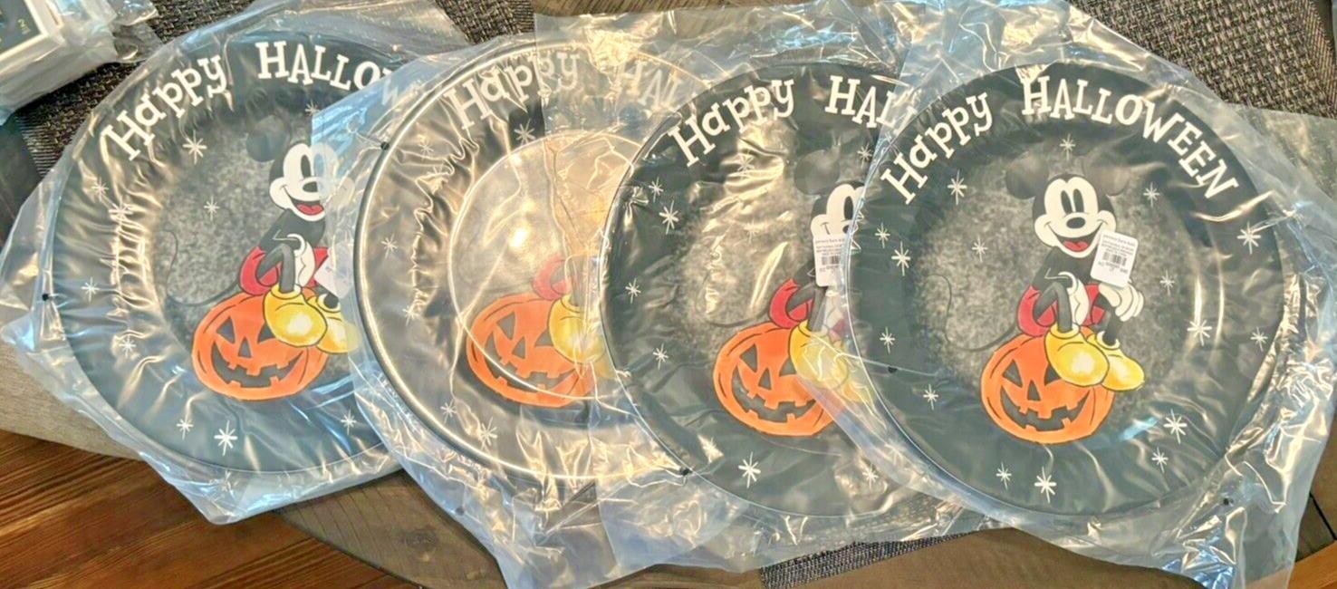 Disney Pottery Barn holiday Mickey Halloween Peanuts Dinner Party Plate SET 8 !