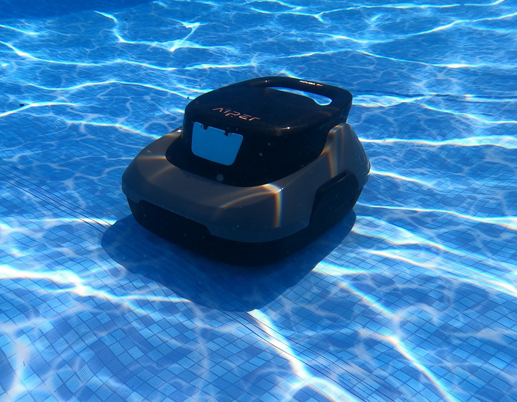 Aiper Scuba SE Pool Robot Cleaner Cordless Automatic for Above Ground Pools