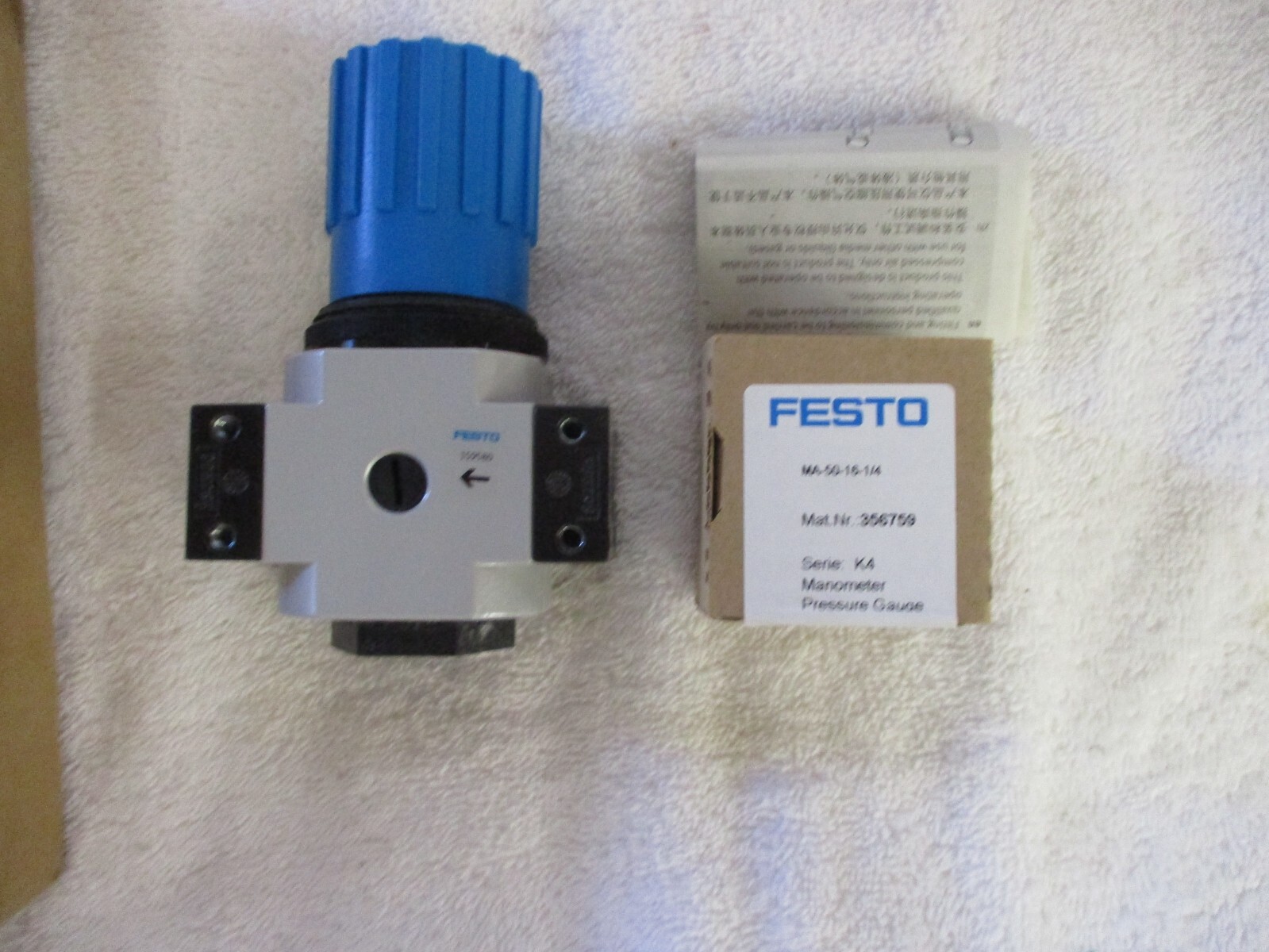NIB Festo Pressure Regulator 159580 LR-3/8-D-MIDI
