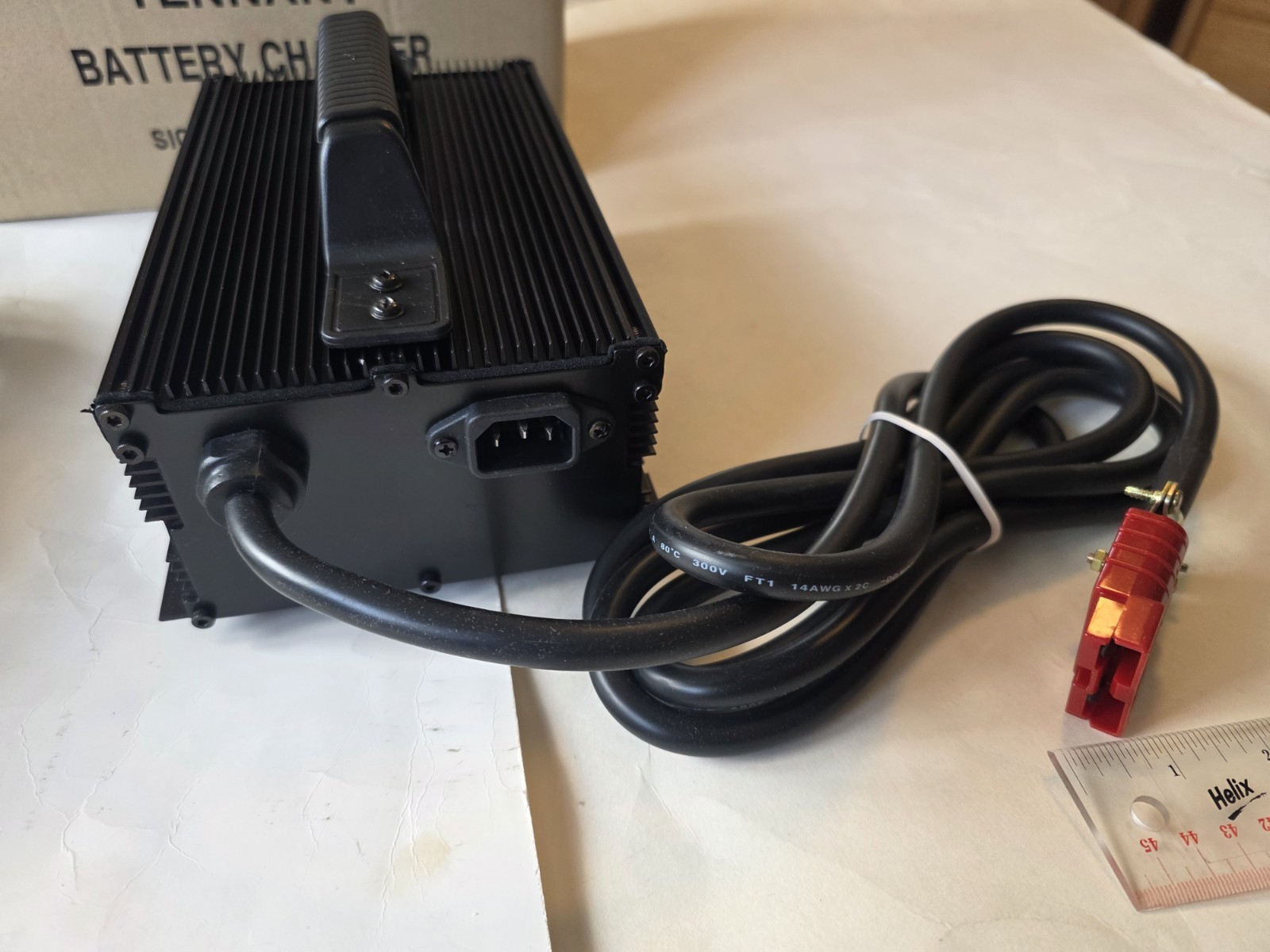 Tennant 1073638 Offboard Charger 24V 11A Var Vac 1PH 50/60HZ By Signet Systems