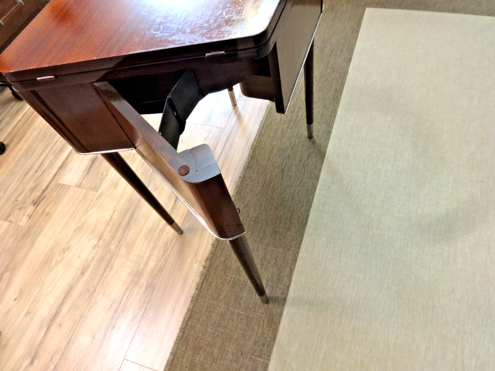 RARE Singer 74 Trapezoid Spinet Sewing Machine Cabinet - 301, 400 & 500 Series