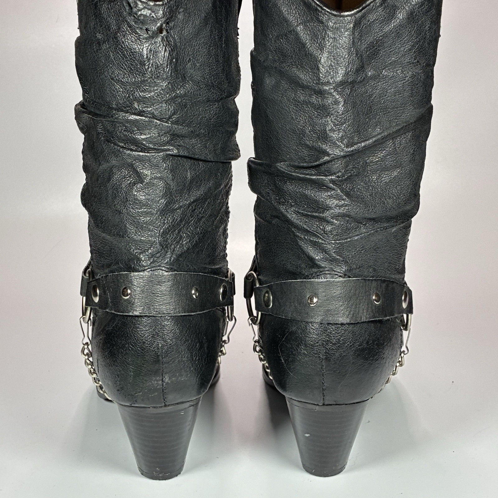Dingo Wmn 8.5 Olivia DI 522 Pigskin Leather Boot Silver Tone Concho Strap Black