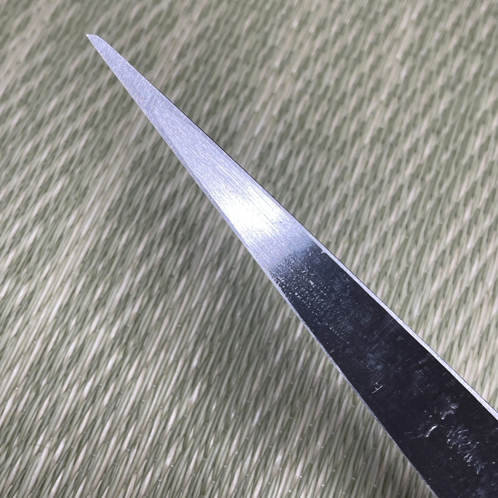 Hidekane-Kiridashi Knife Kogatana / Yasugi Steel NOMI Sculpture Japanese Sword
