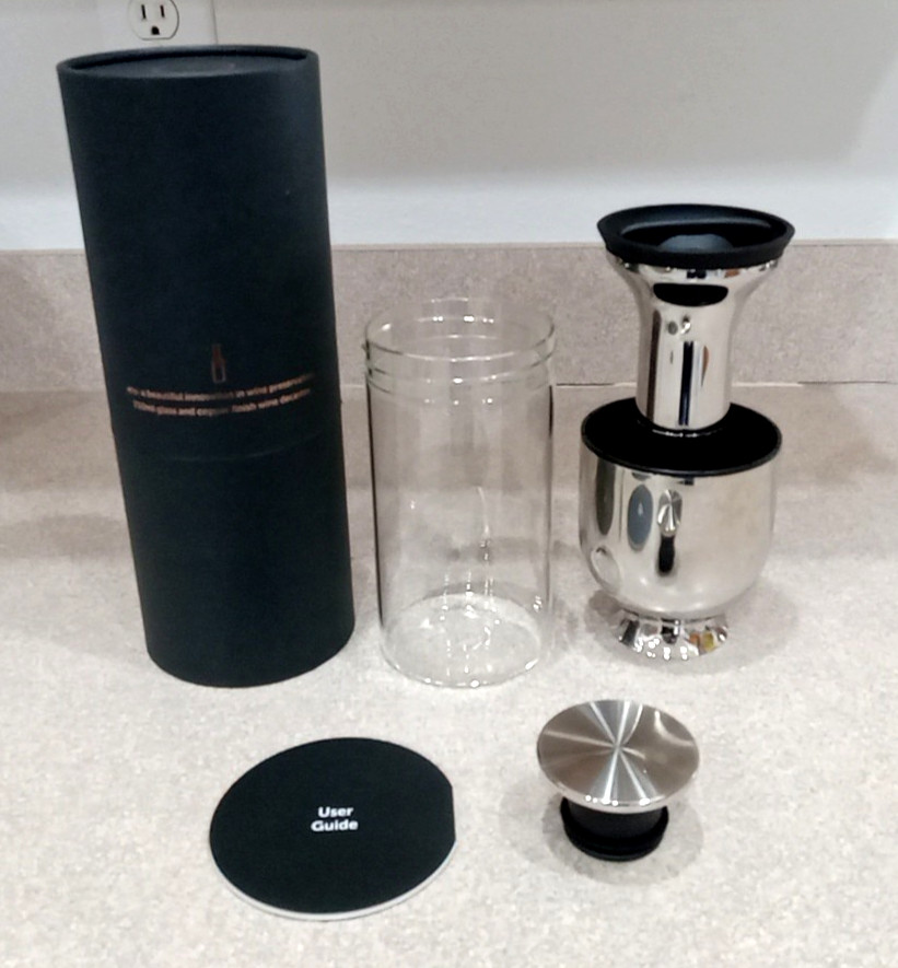 ETO Stainless Steel Glass Wine Decanter Mirror Finish