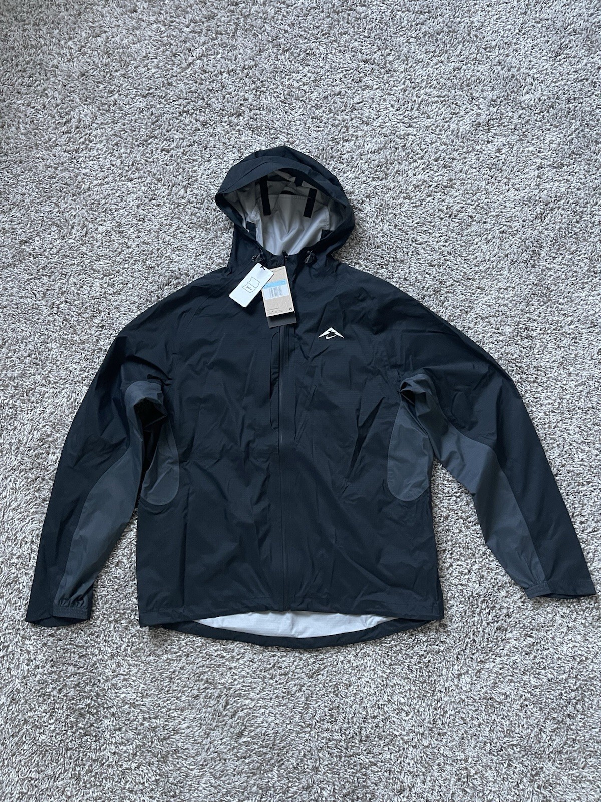 New Nike Men's Cosmic Peaks Storm-FIT ADV Running Jacket FZ1084-010 Size Medium