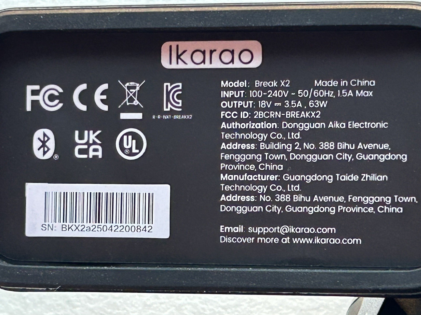 Ikarao Portable Karaoke Machine Party Speaker with Screen 2 Wireless Mics Black