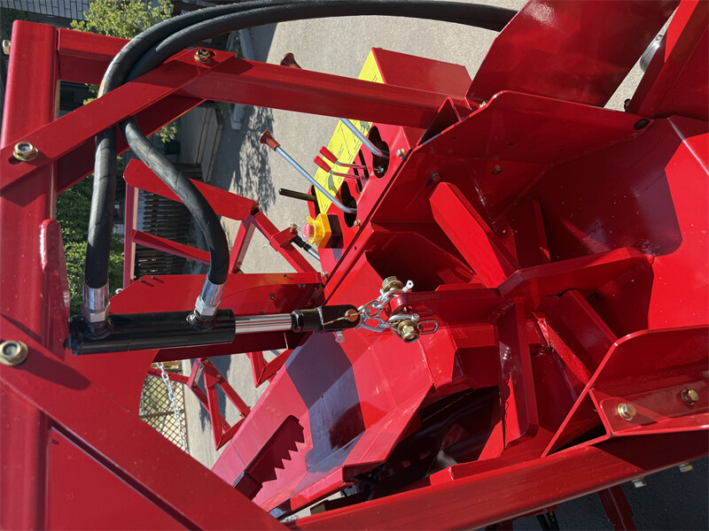 22T Hydraulic Firewood Processor w/ 739cc RATO Engine Log Lifter & 118" Conveyor