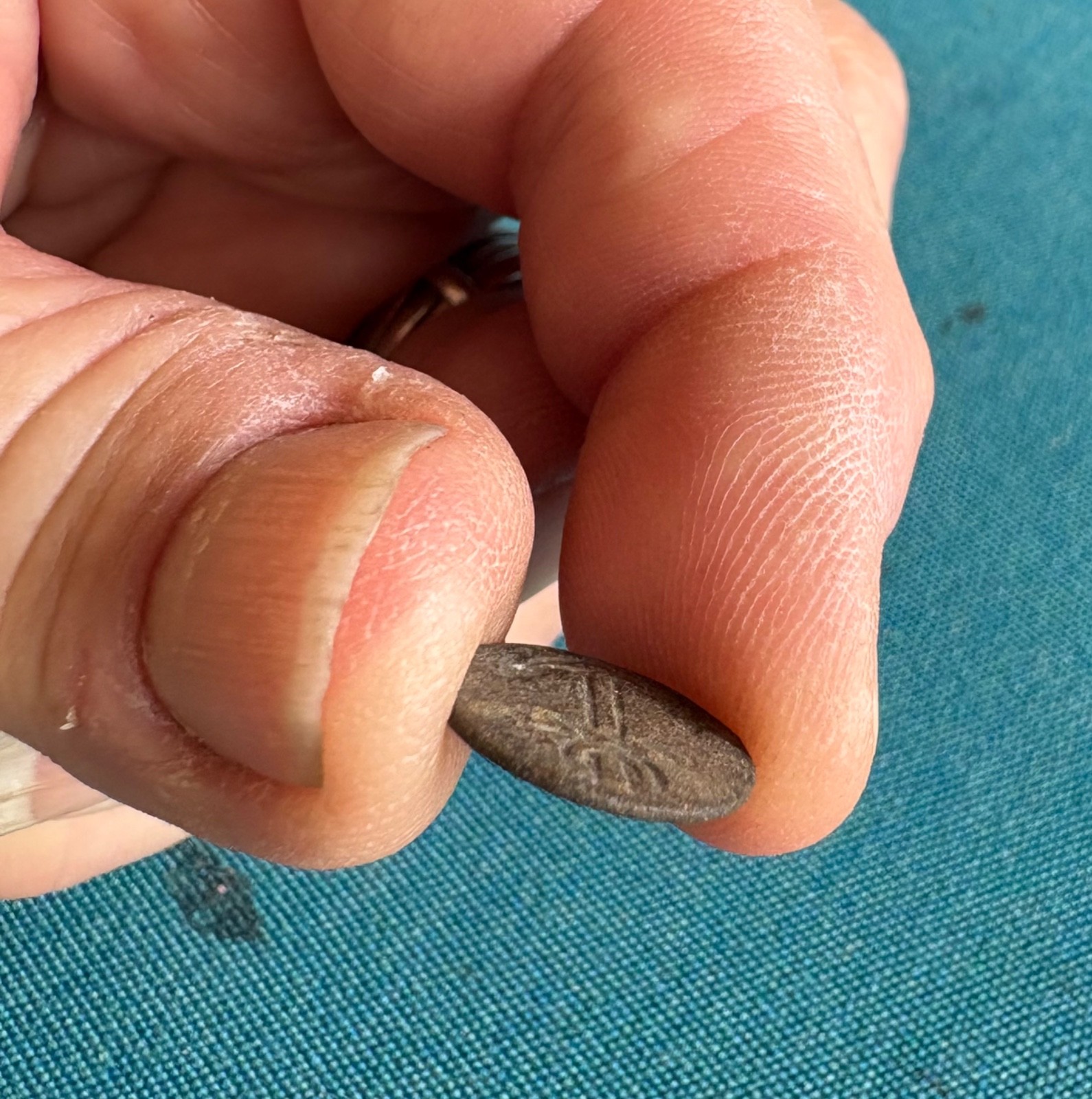 1715 Treasure Fleet Recovered Button by Dell Winders/treasure diver