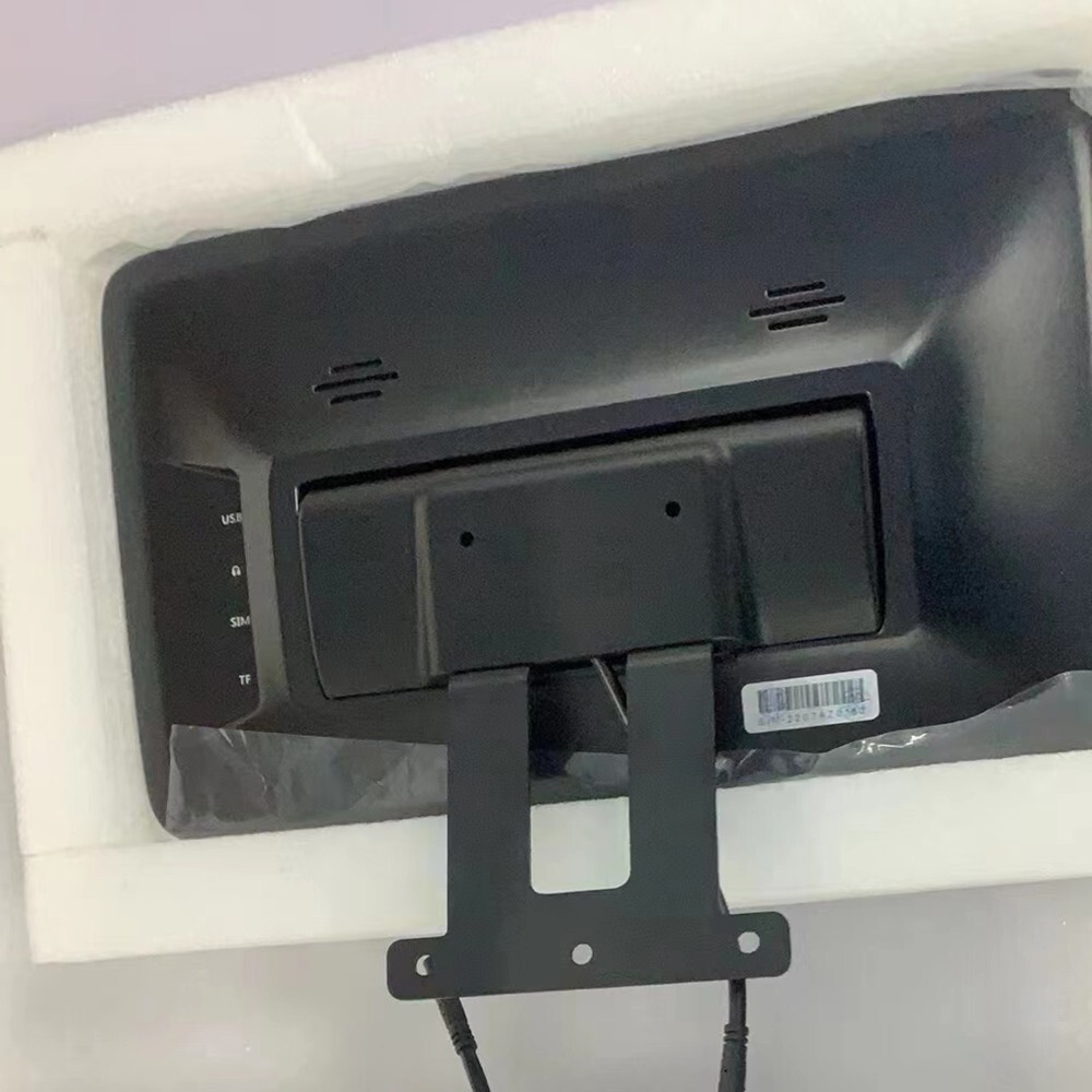 Rear Seat Entertainment System For Mercedes S Class S550 Car TV Headrest Monitor