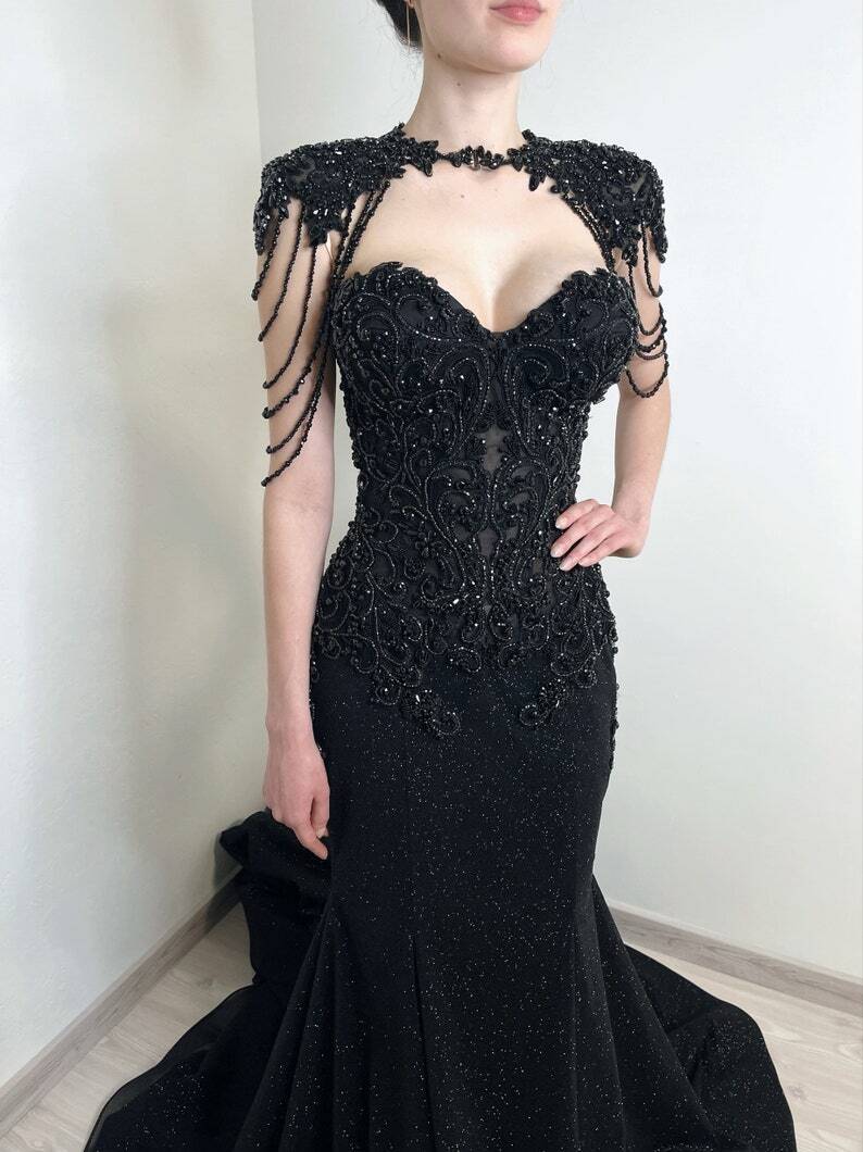 Black Gothic Sparkly Mermaid Wedding Dresses With Train Lace Beading Bridal Gown