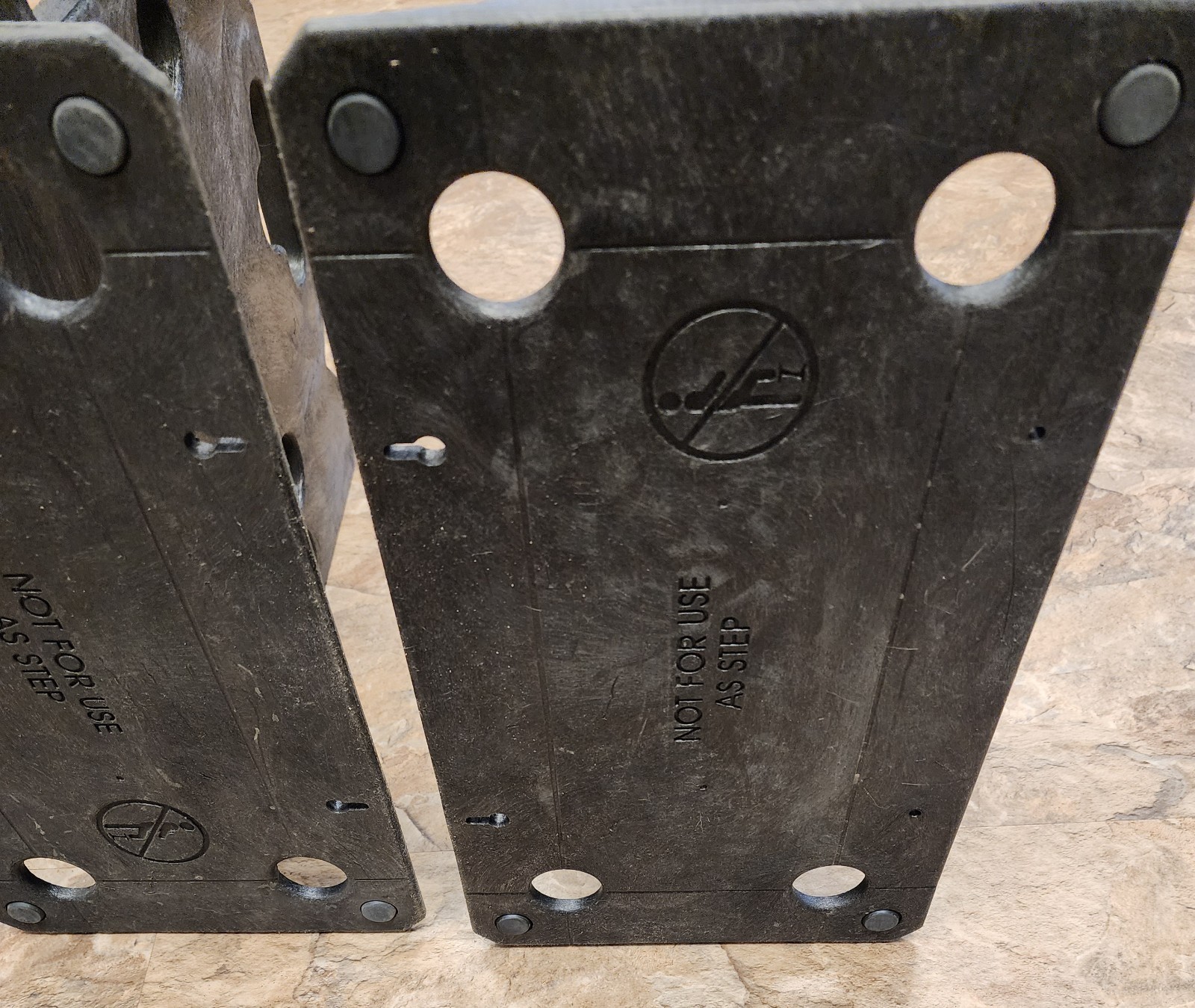 Original RACK-A-TIERS Wire Dispenser Black Wire Dispenser - New Open Box