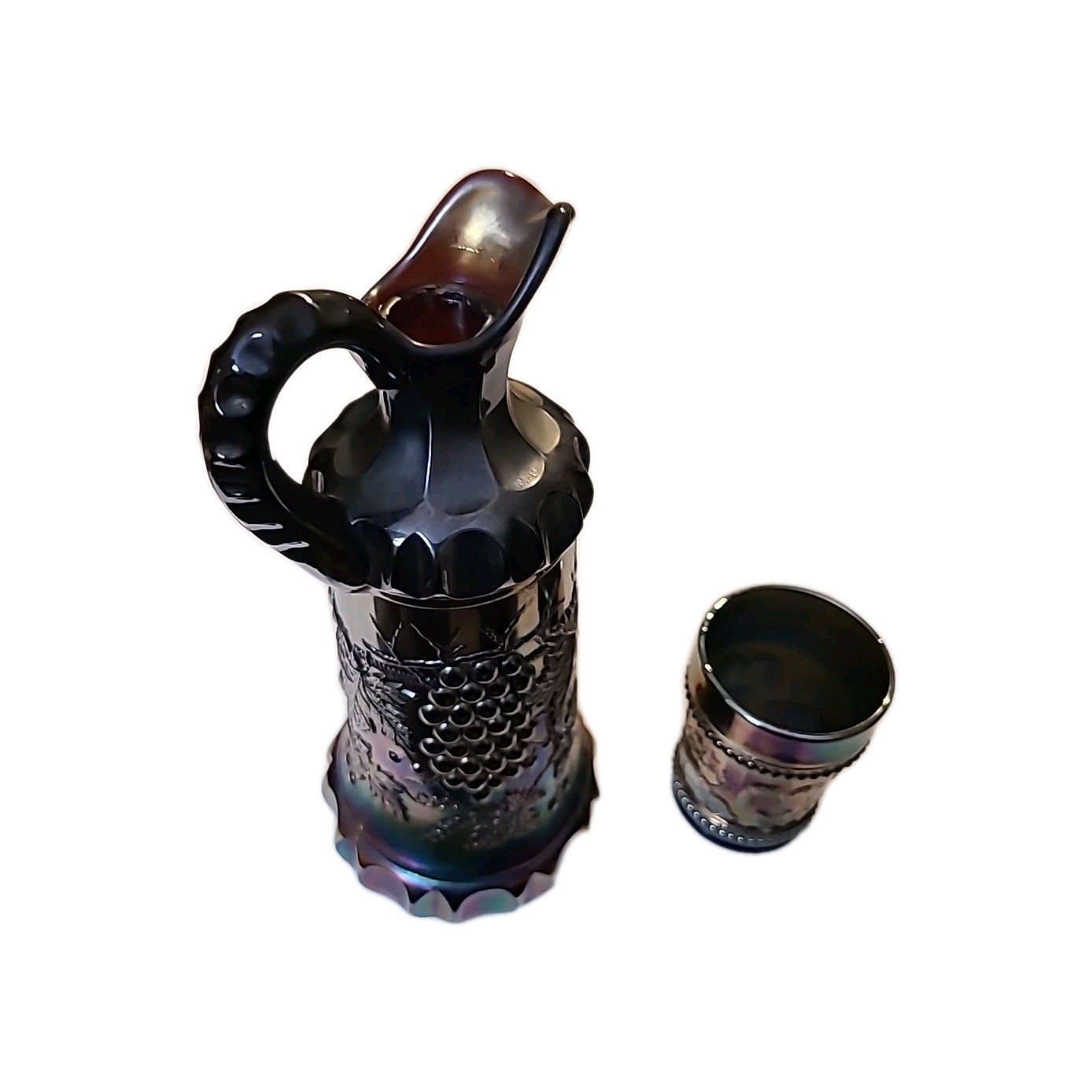 vtgNORTHWOOD CARNIVAL GLASS GRAPE & CABLE WHISKEY DECANTER & SHOT GLASS AMETHYST