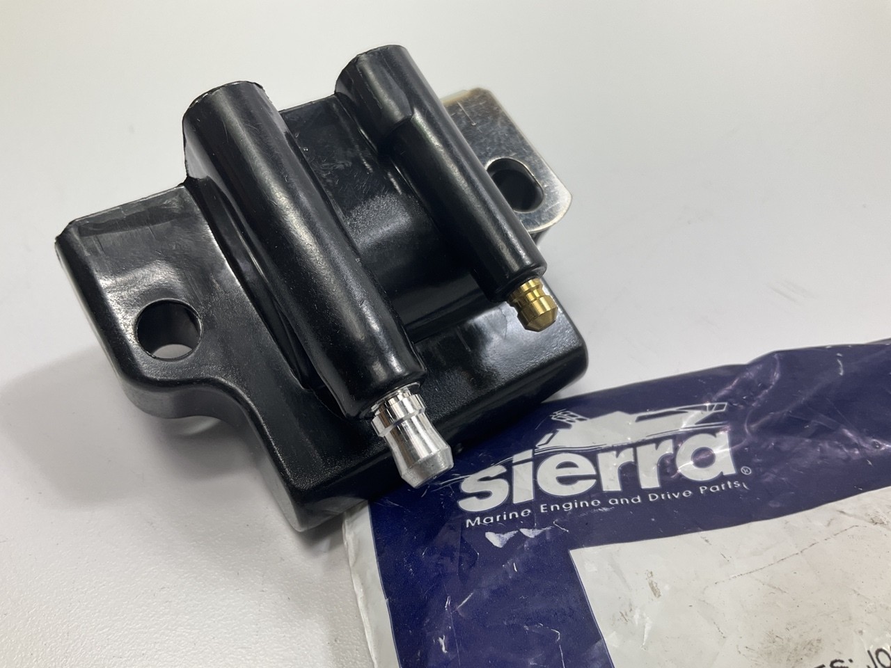Sierra 18-5179 Ignition Coil OMC Johnson/Evinrude 582508 777661