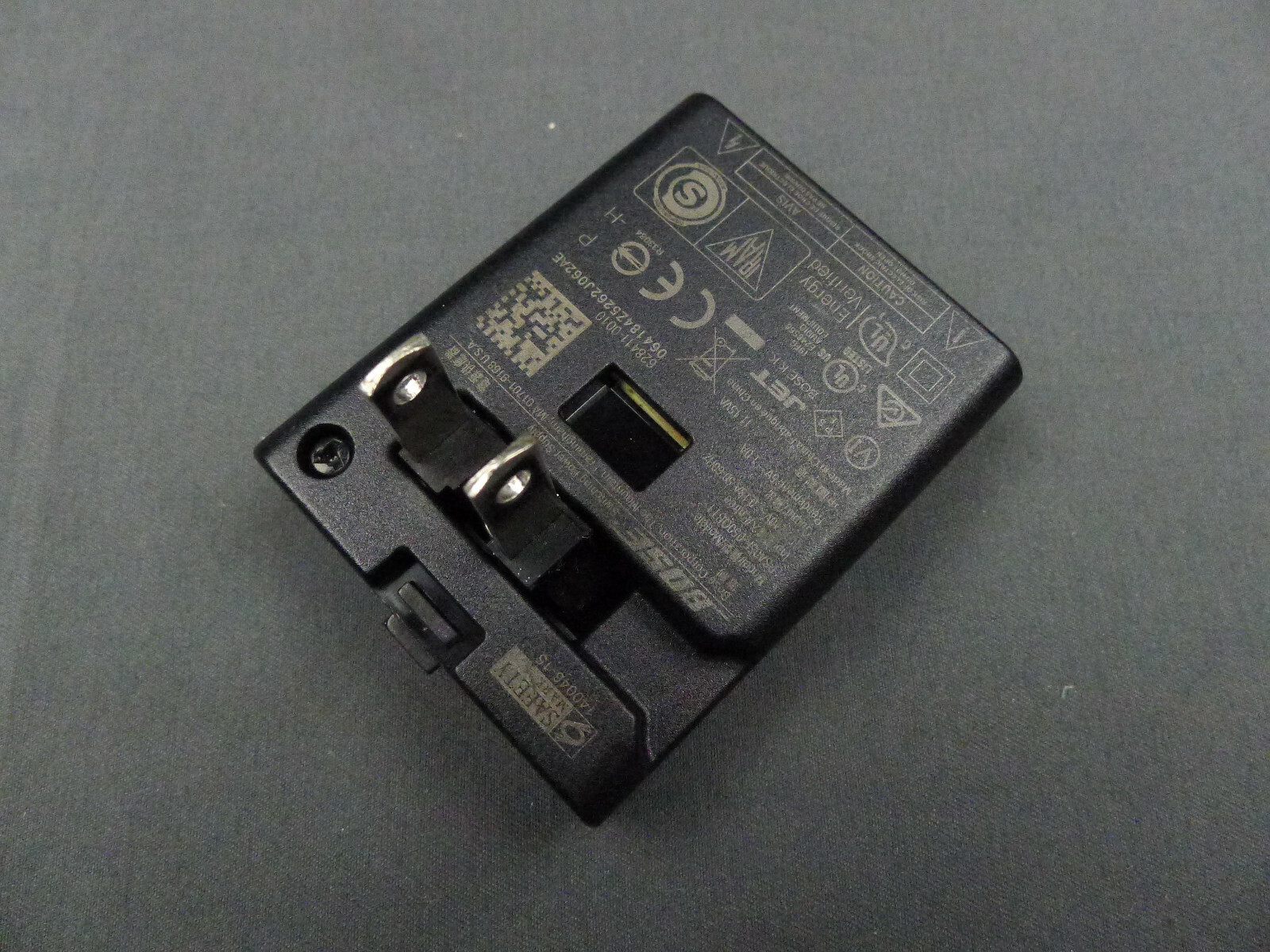 Genuine Bose PSA05F 5V DC USB Charger for Bose Soundlink Mini II / Color