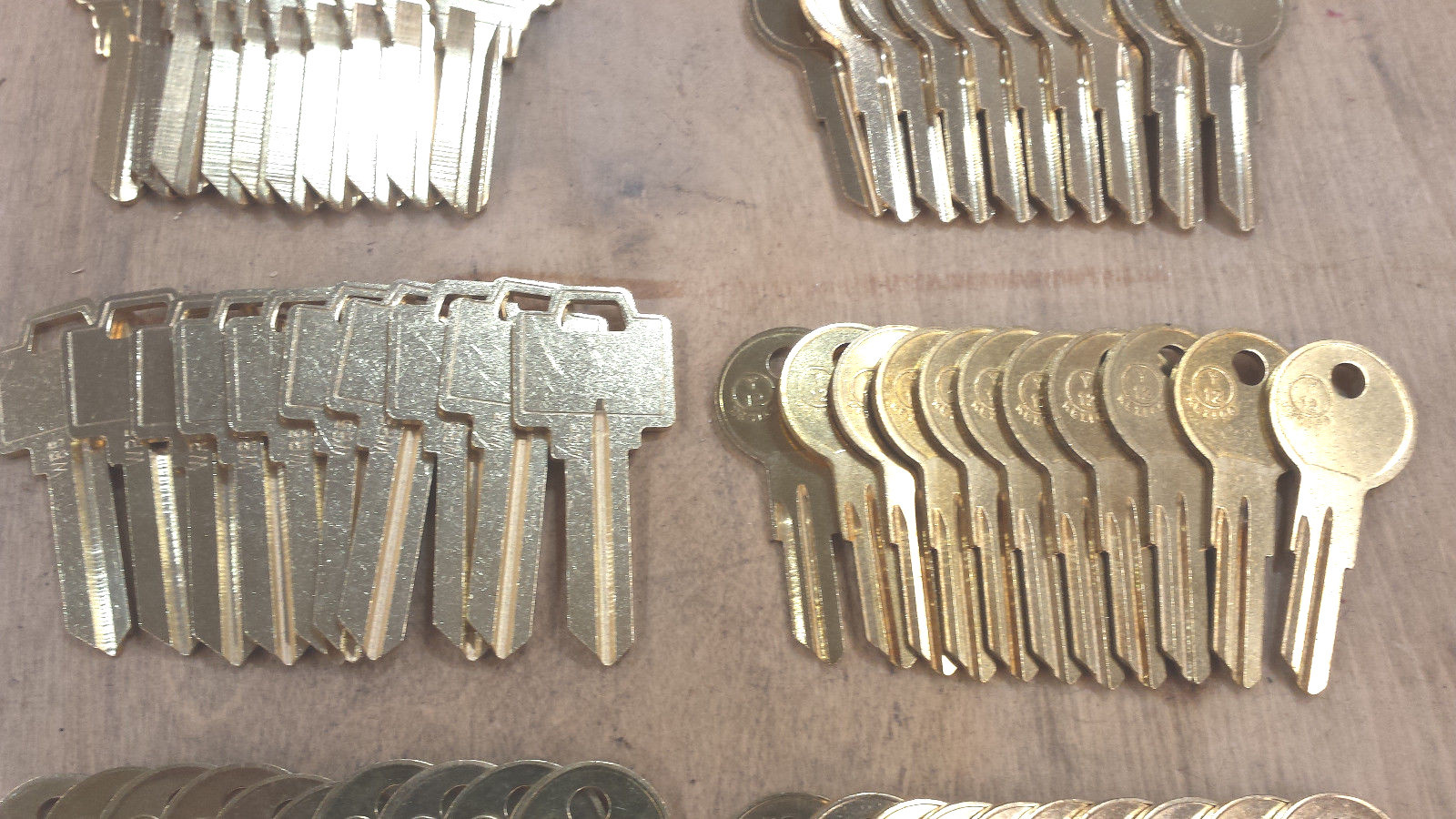 Locksmith-120-Key-Blank-Starter set-Variety Pack-10 each of 12 common blanks-Lot