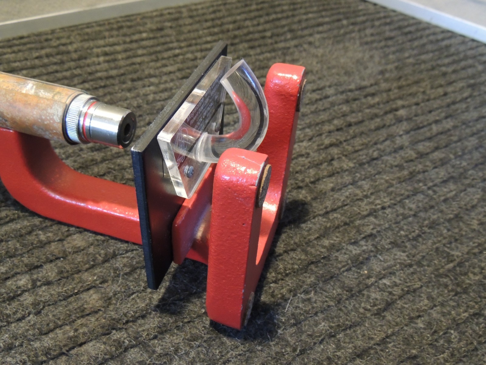 Brock Magiscope with Lumarod Microscope