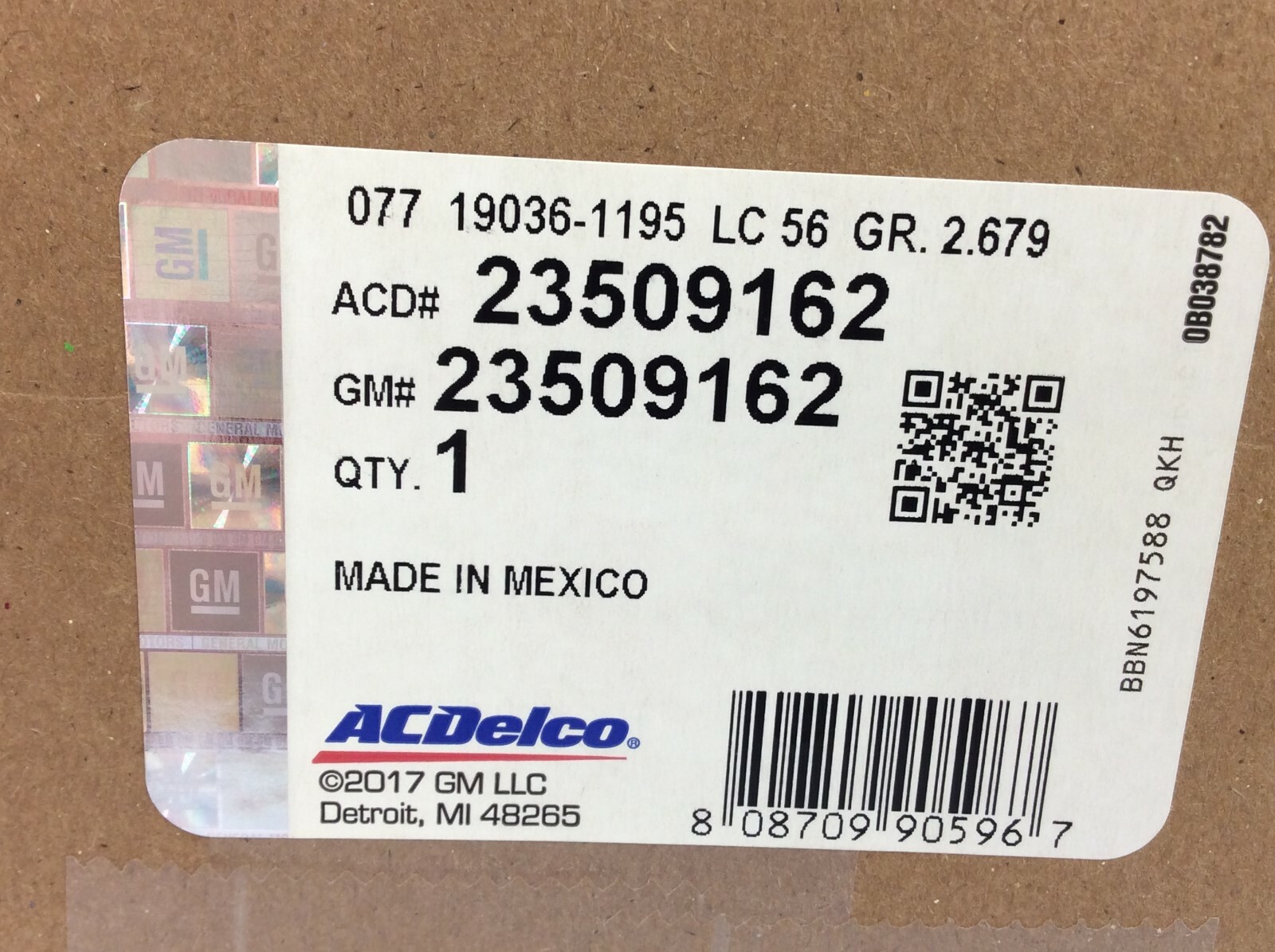 Chevrolet Silverado GMC Sierra High Mount Third Brake Stop Light Cargo Lamp OEM