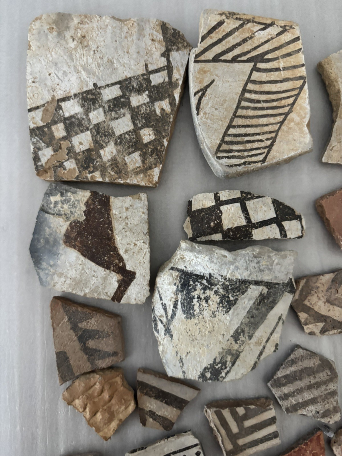 30+ Ancient Anasazi Native American Pottery Shards Arizona L10-E FREE SHIP