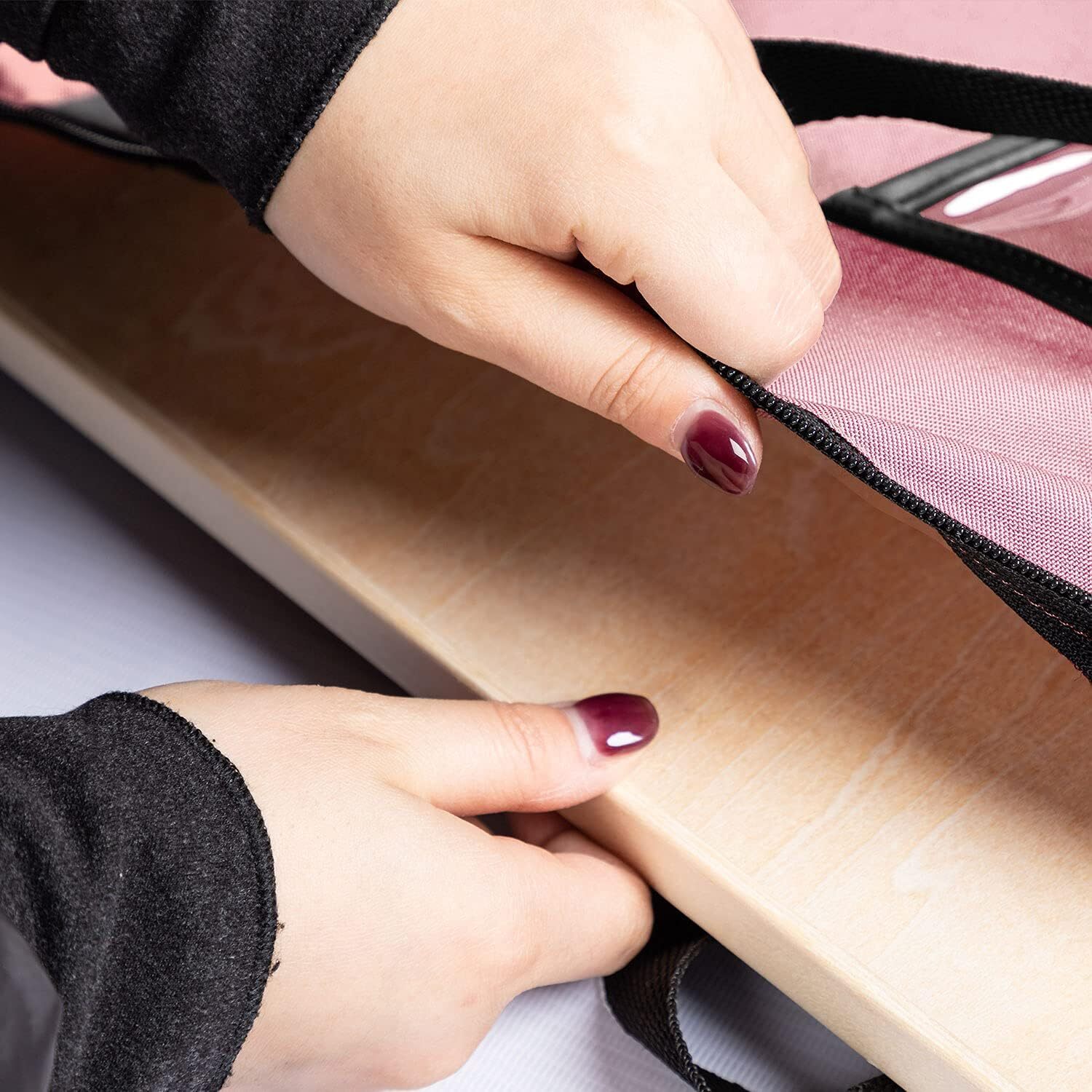 Large Size Art Portfolio Bag with Nylon Shoulder, 24 x 36 inches Light pink