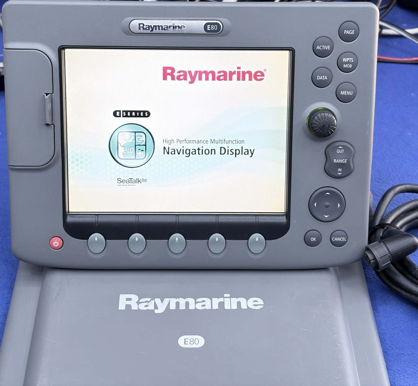 Raymarine E80 Classic GPS Chartplotter Multifunction Display W/ Cover; Tested
