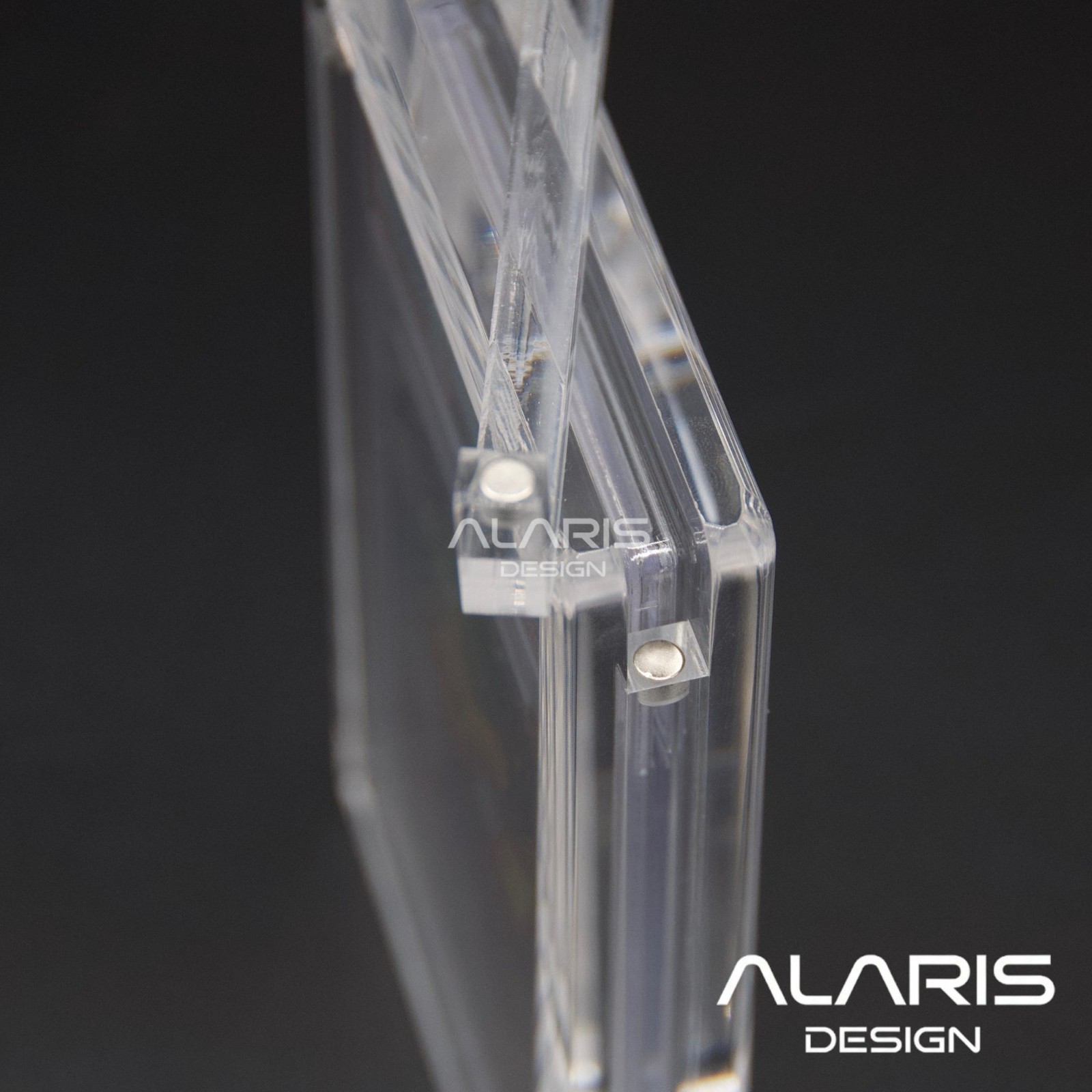 PSA/CGC/TAG Graded Card Slab Acrylic Magnetic Display Protector Case