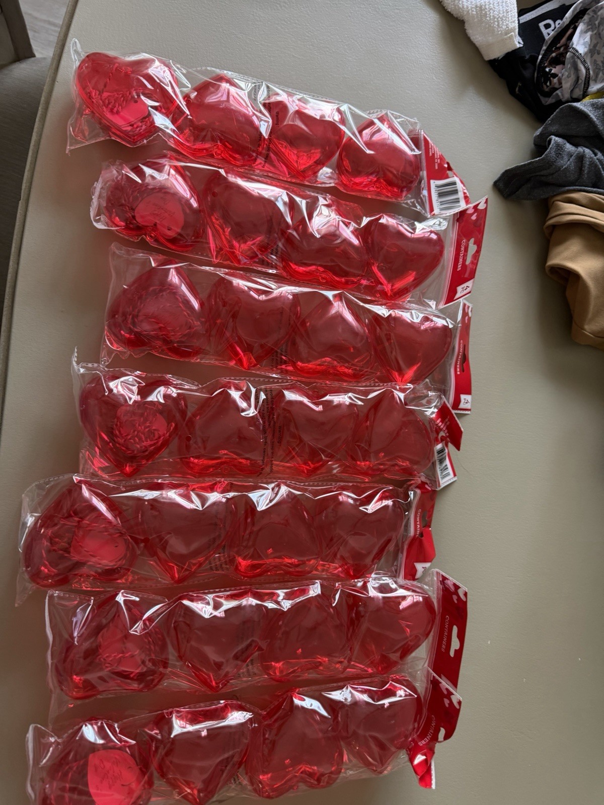 Heart Shaped Clear Red  Plastic Containers w/tags 4 Pcs Party Supplies New