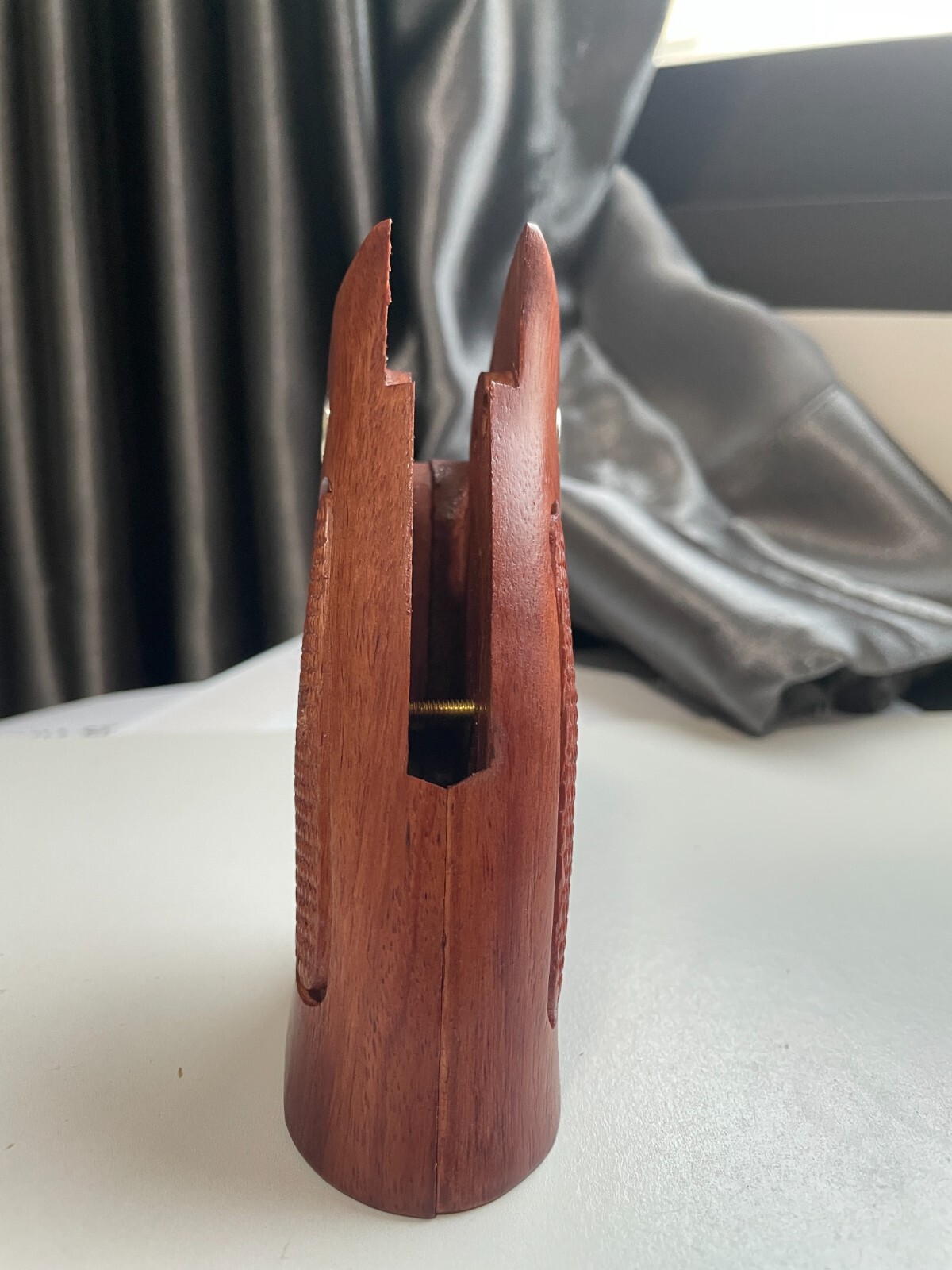 New Checker Wood Decorative Grips for S&W, K/L ROUND BUTT 686; pattern03