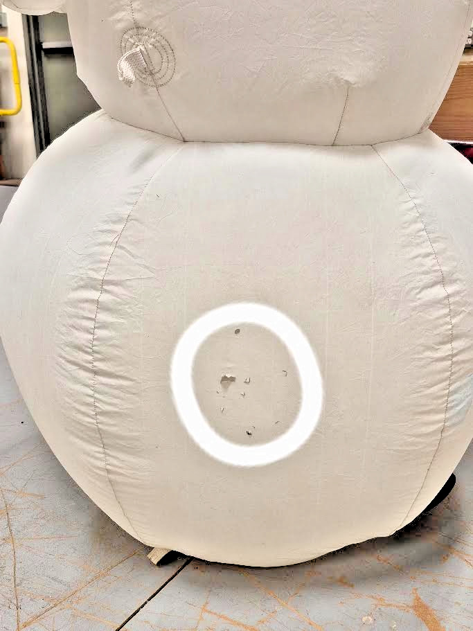 Gemmy 6 Ft Airblown Inflatable Christmas Shivering Snowman (NO ANIMATION)