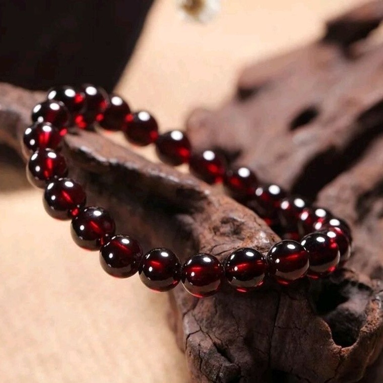 Natural Red Garnet Beads Crystal Healing Reiki Chakra Stretch Men Women Bracelet