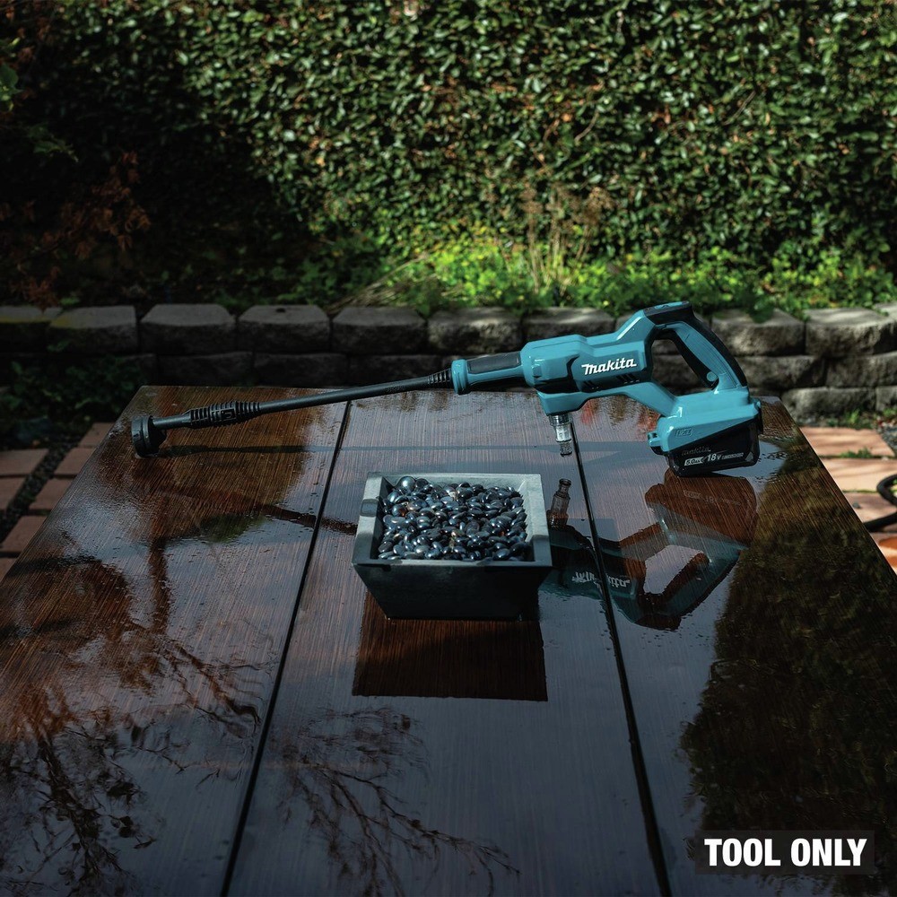 Makita XWH02Z 18V LXT Li-Ion 320 PSI 0.7 GPM Cordless Power Cleaner New