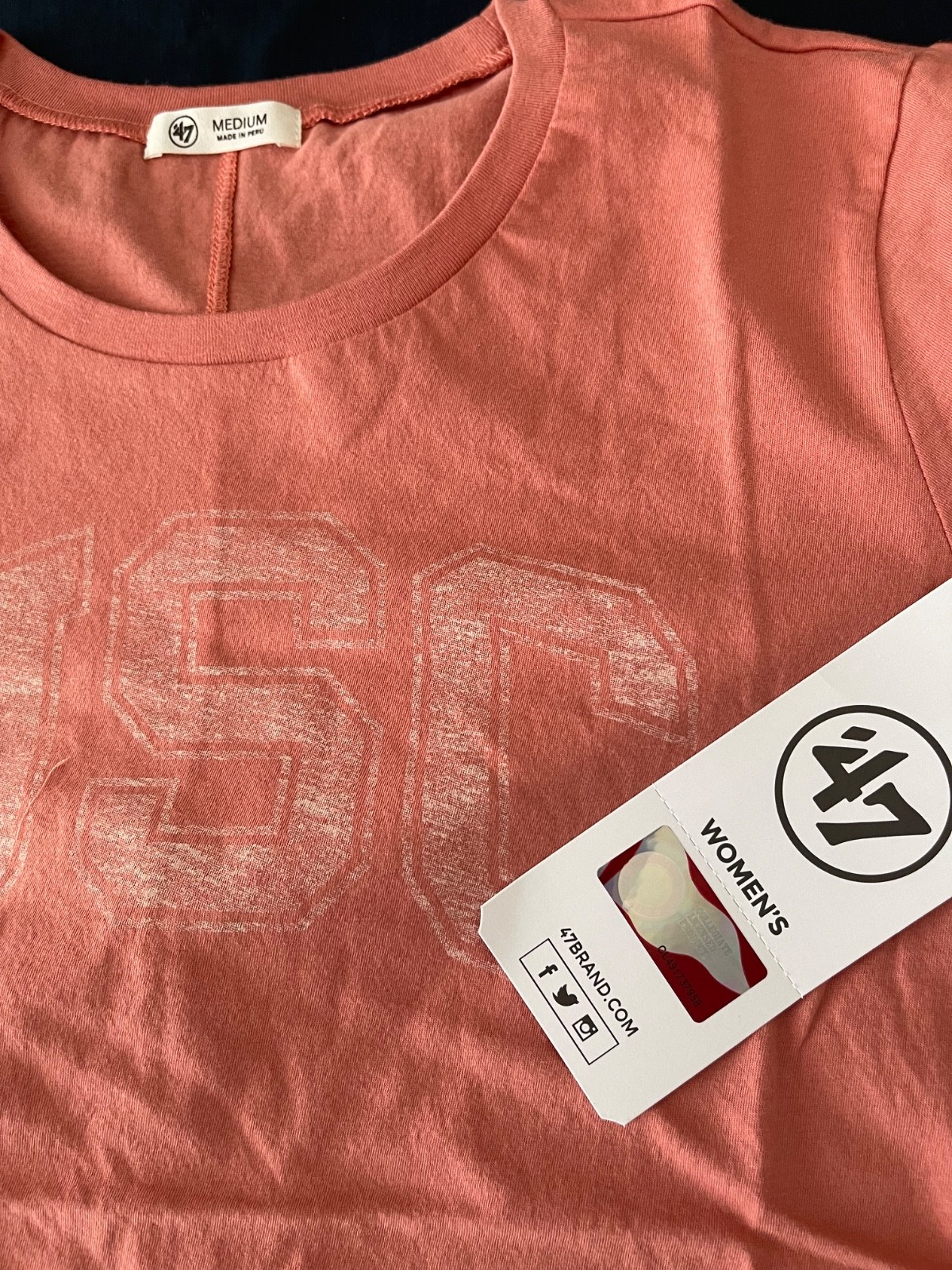 NWT Women’s USC LOGO T-SHIRT (Faded Cardinal/White) - Size M