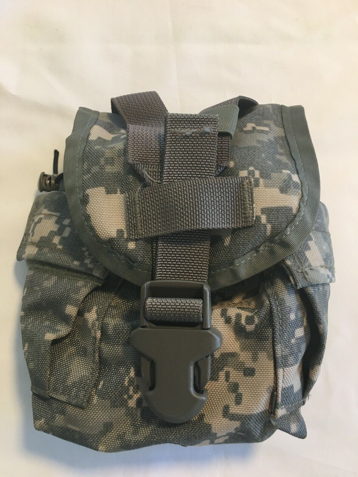 MOLLE II 1 QT Canteen Cover / General Purpose Pouch ACU - 2 Pack EXCELLENT