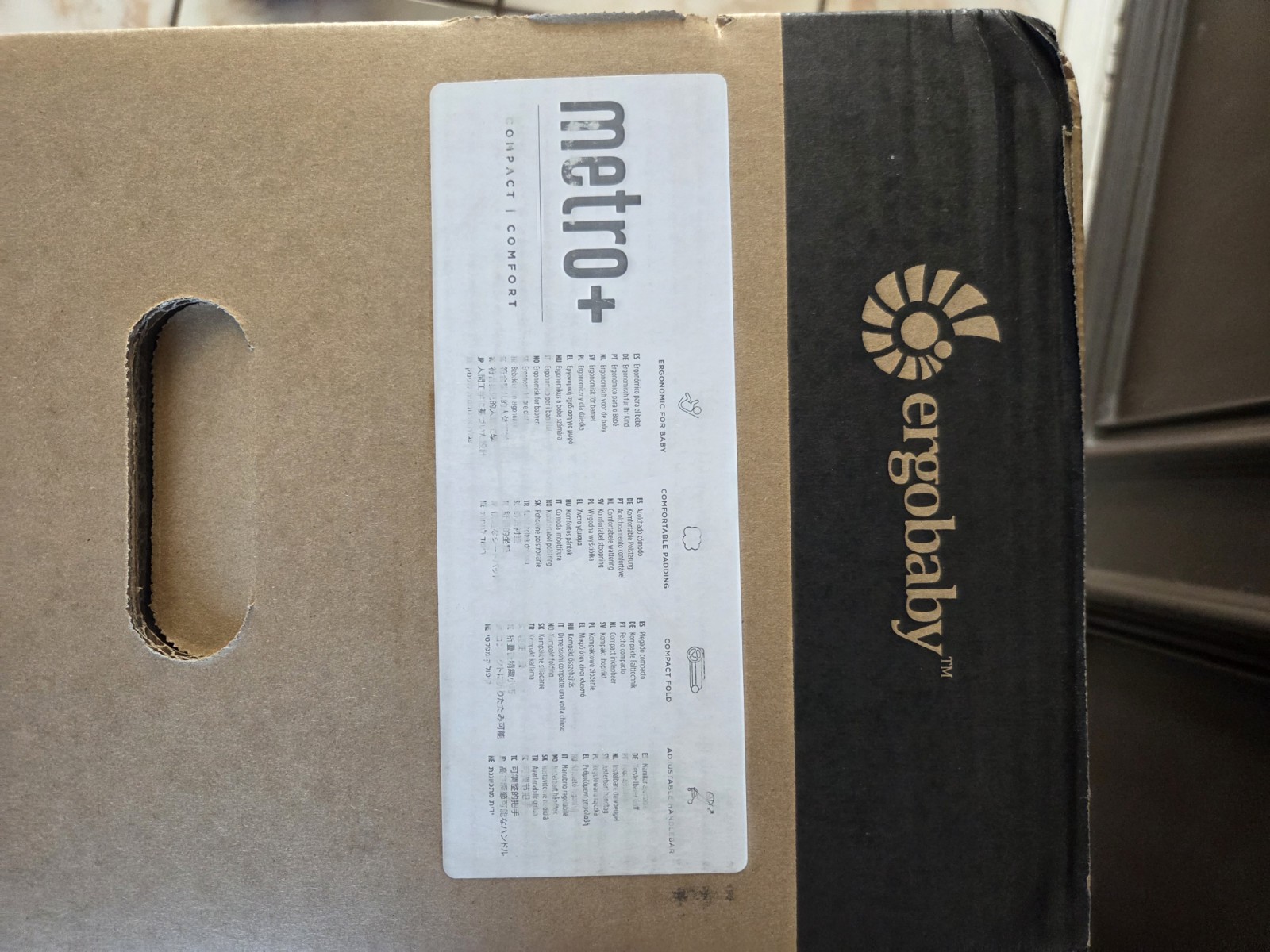 Ergobaby Metro+ Compact Baby Stroller, Lightweight Umbrella Stroller Folds