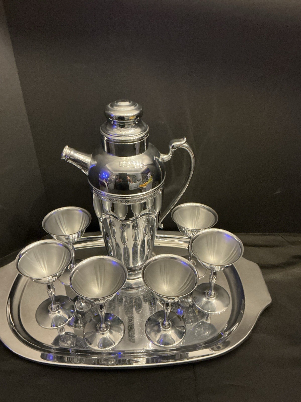 MCM STAINESS CHROME COOCKTAIL SET MARTINI SHAKER, TRAY, CUPS