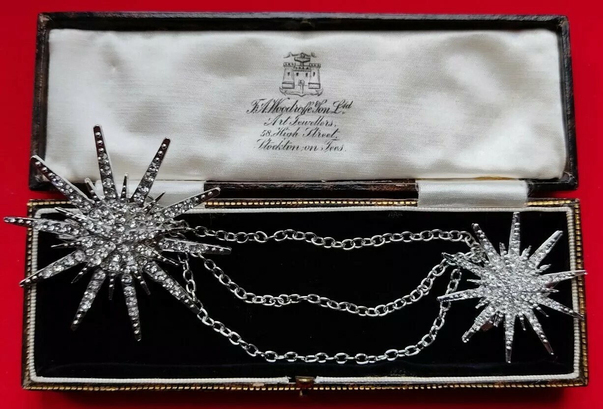 Vintage Style Art Deco Celestial Astrology Crystal Star Brooch Pin & Chain Set