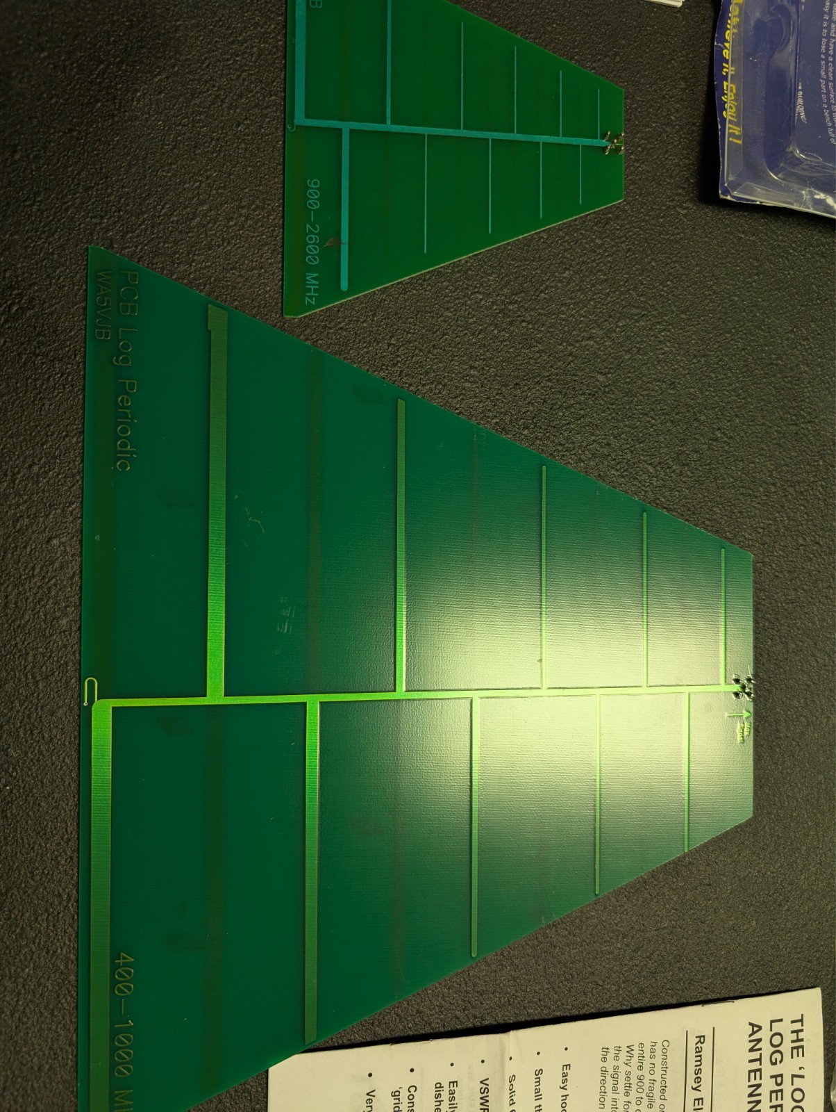 TSCM 2 Ramsey Electronics Log Periodic Antennas