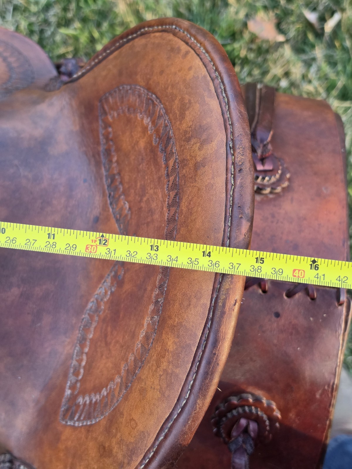 Vintage Roping/Ranch Saddle 14" Seat