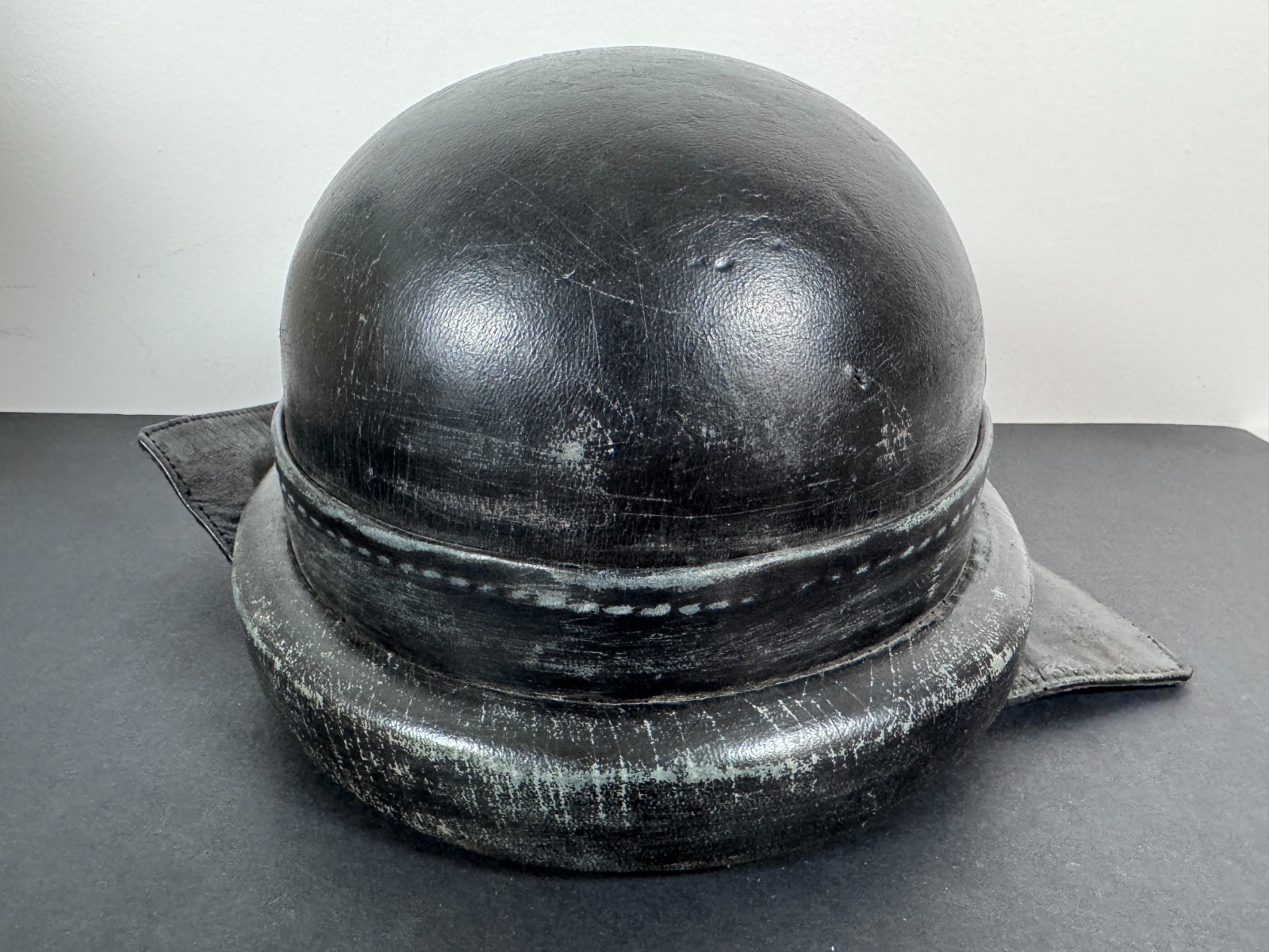 WW2 Italian Tank Crew Helmet (Carrista Helmet)