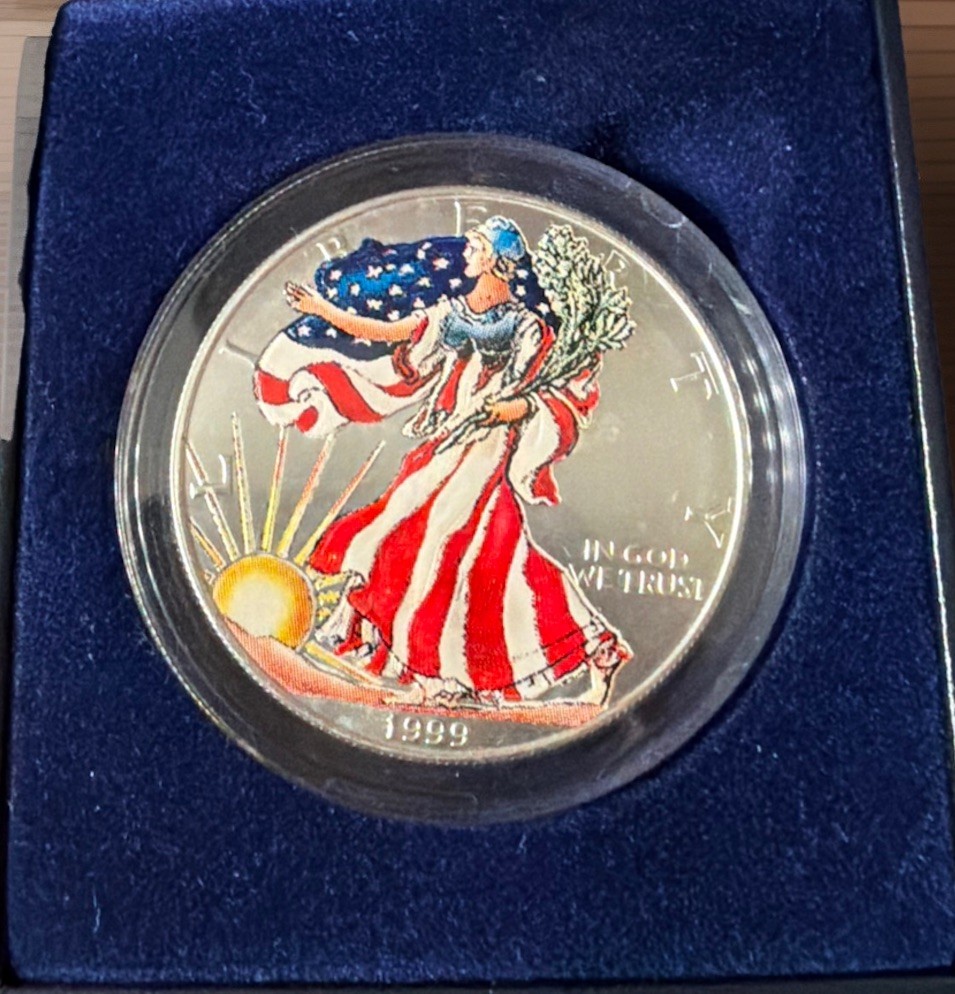 1999 American Eagle Walking Liberty Colorized 1 Oz Fine Silver One Dollar.