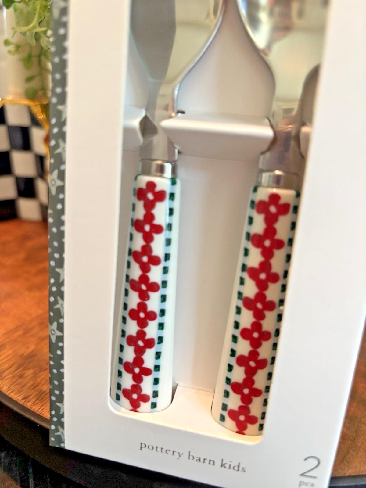 Pottery Barn holiday Christmas party school kid Red Green utensil set TRAVEL new
