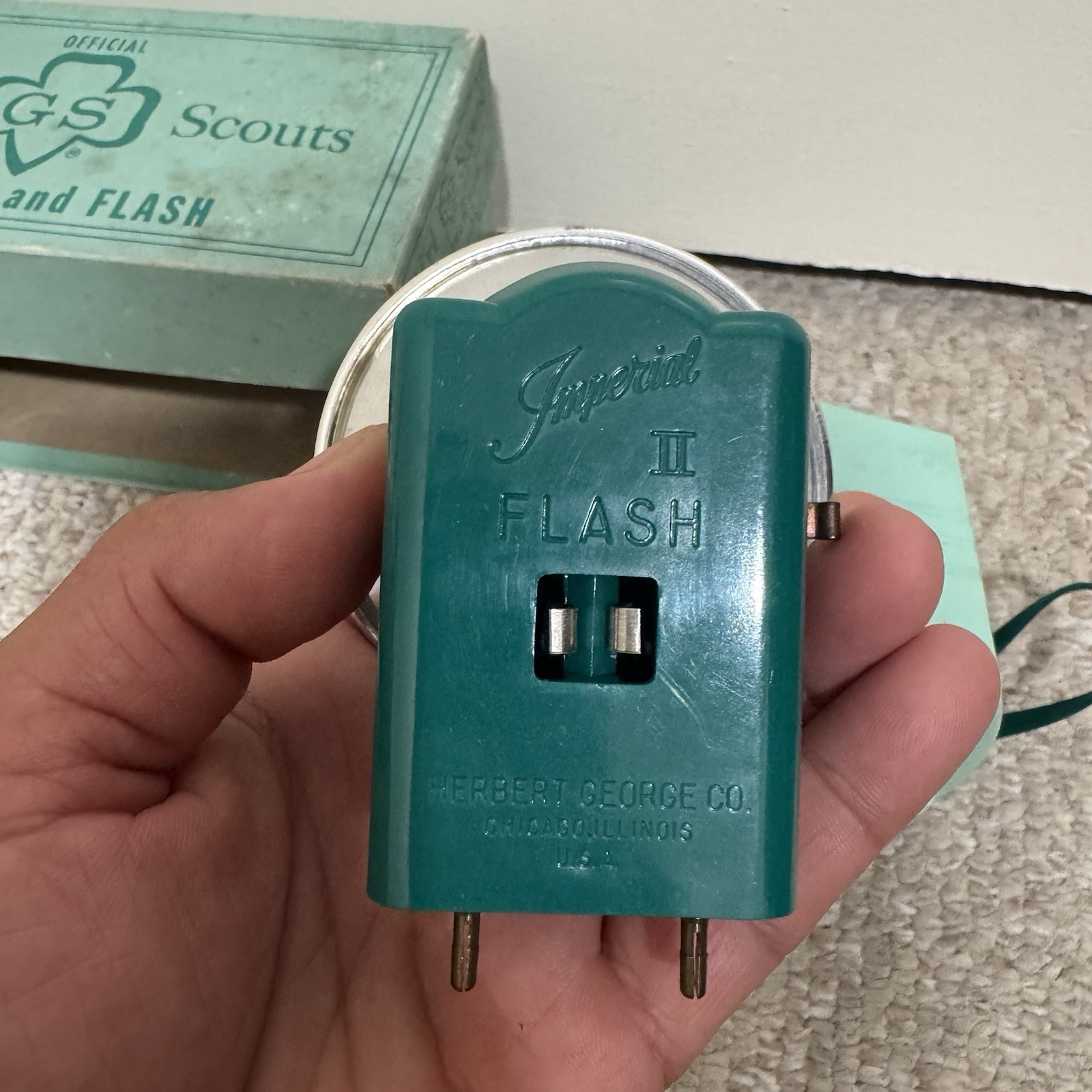 Official Girl Scouts GS Camera and Flash No. 11-813 OEM Box w/ original bulbs