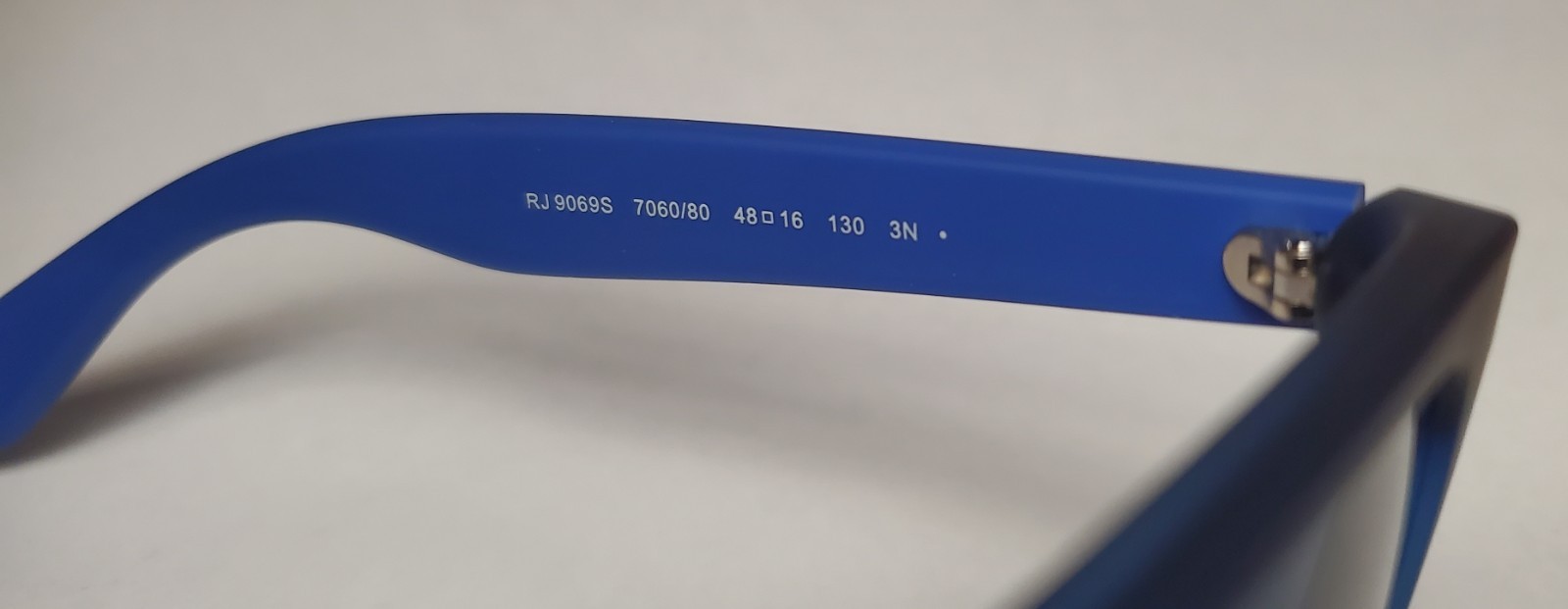 Ray-Ban Jr Justin RJ 9069S 7060/80 48-16-130 Blue Kids Sunglasses With Case