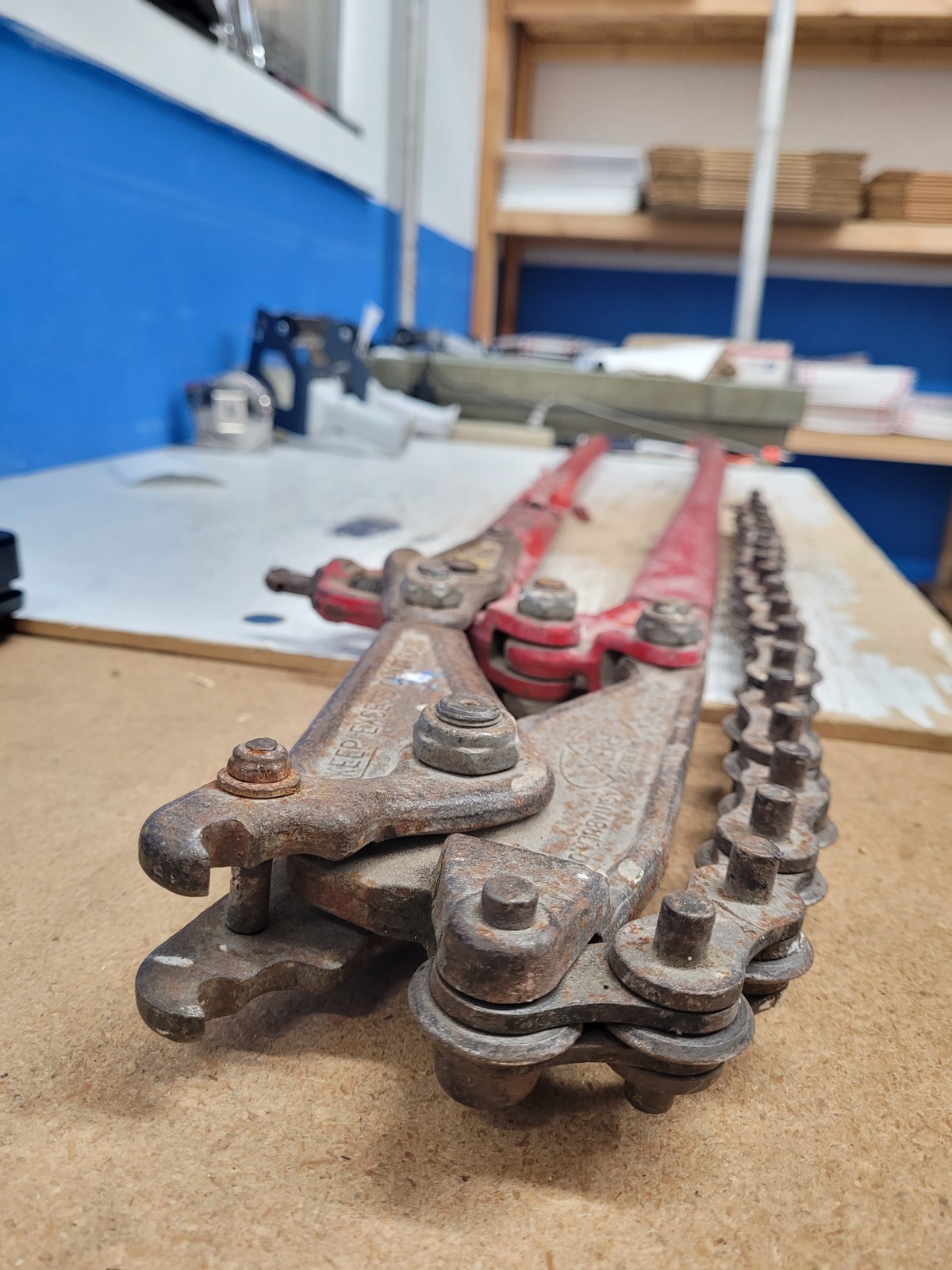 Wheeler-Rex 590-06 Manual Chain Soil Pipe Cutter 26" Chain Needs New Drive Screw