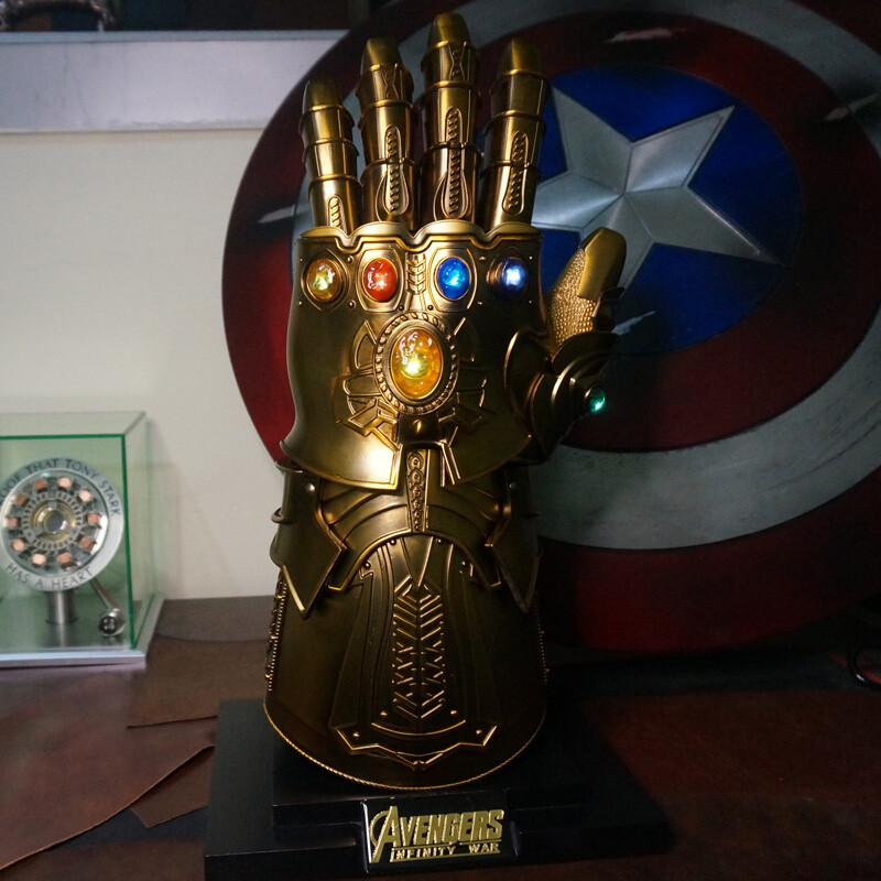 The Avenger Thanos Infinity Gauntlet Full Metal Wearable Infinity stones Cos 1/1