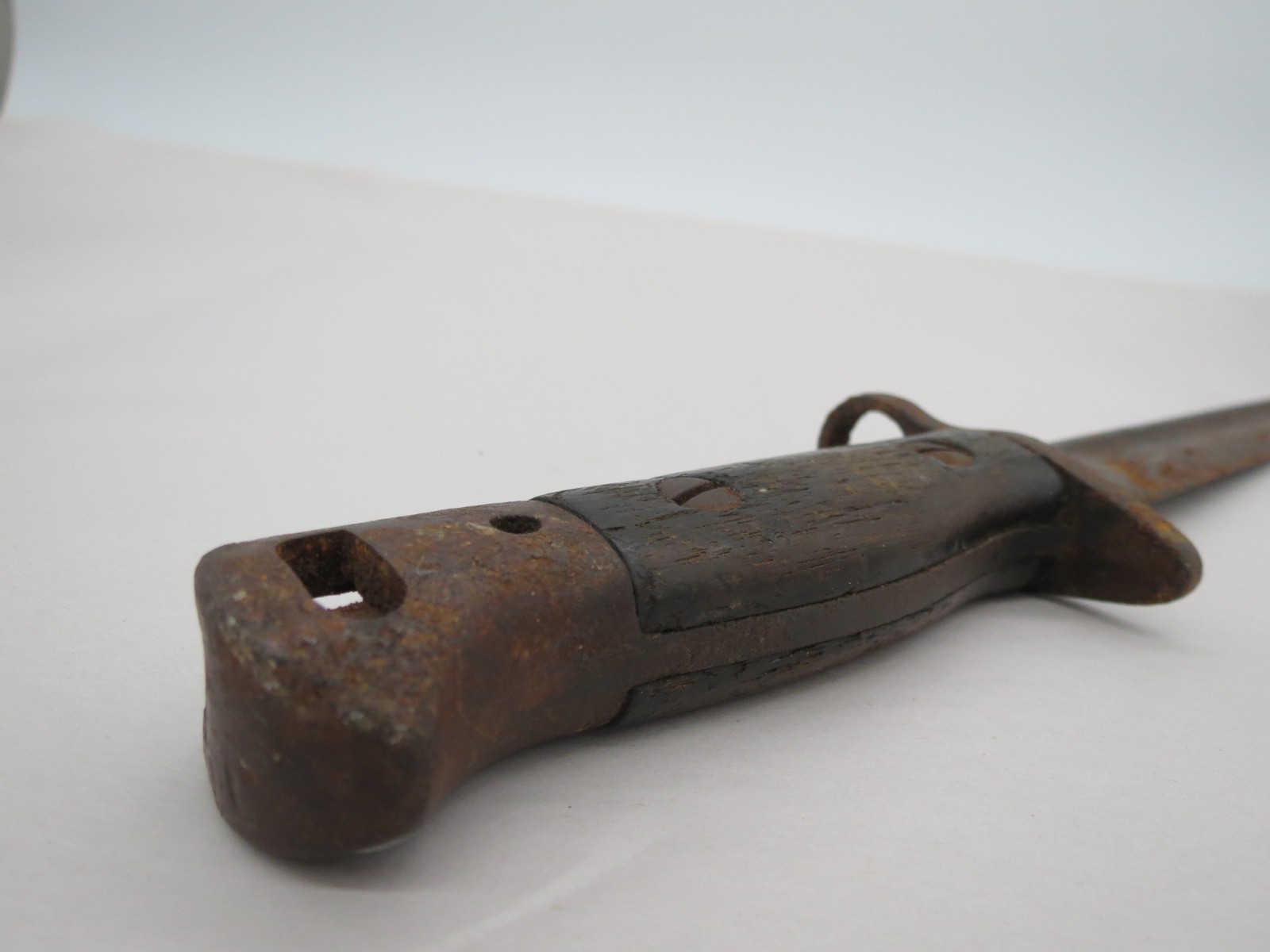 WILKINSON 1907 BAYONET KNIFE