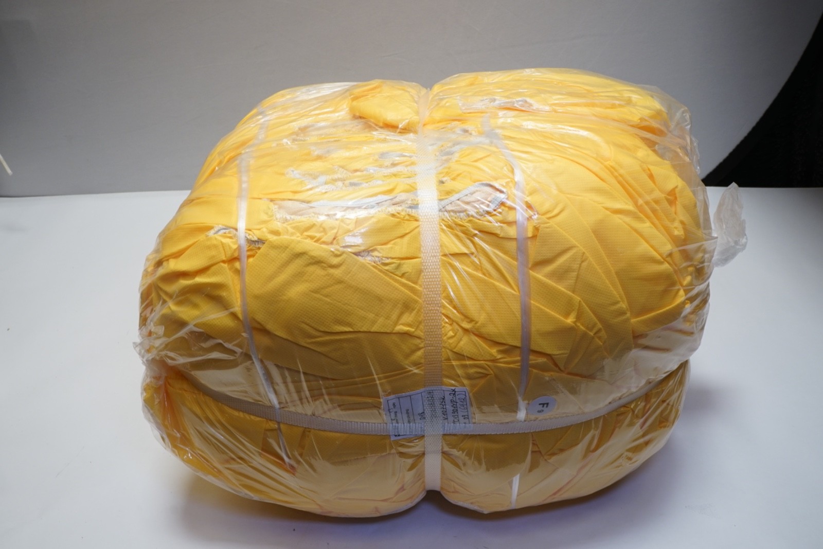 New Lot of 100 Pairs LAKELAND C1S901YP-2X DISPOSABLE SHOE COVER YELLOW ShipsFREE