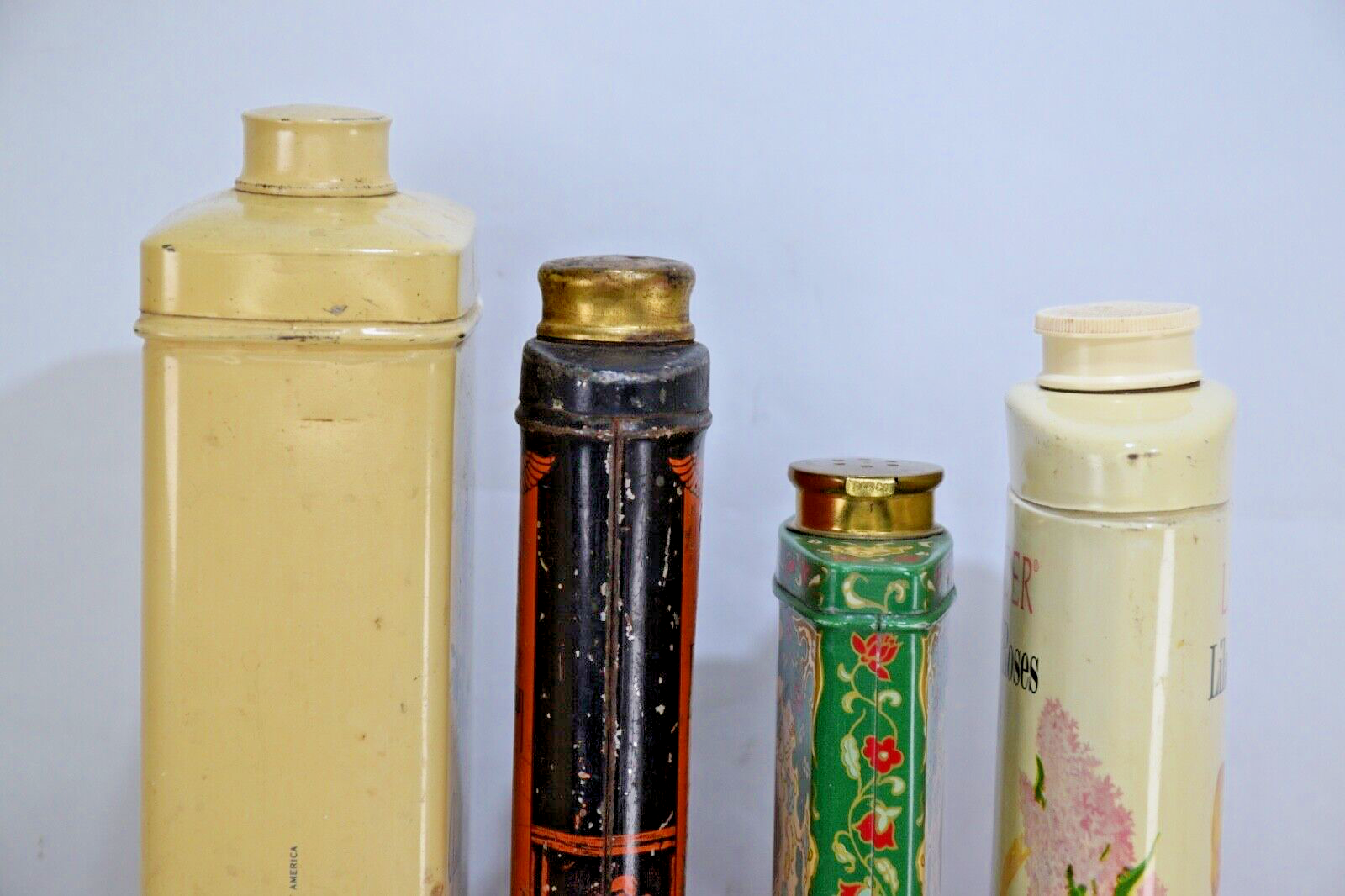 Vintage Advertising Perfume Talcum Powder Tin Emeraude Coty, Egyptian + Lot of 4