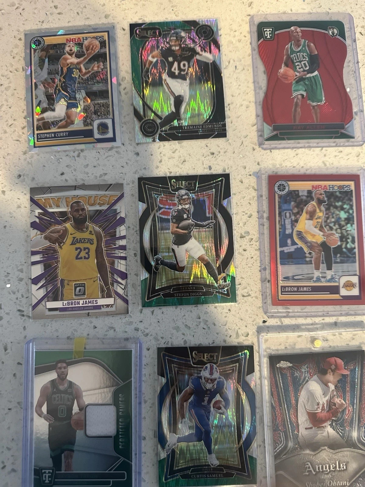 Multi Sports 25 Cards Lot, #'s, Autos, Patches RC’s & More! LOOK AT DESCRIPTION!