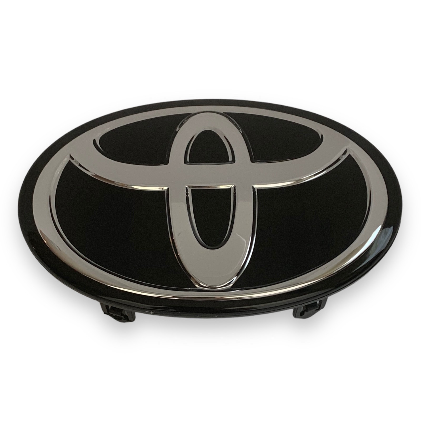 Toyota Corolla Front Grille Emblem Silver Logo Badge Fits 2016 2017 2018 2019